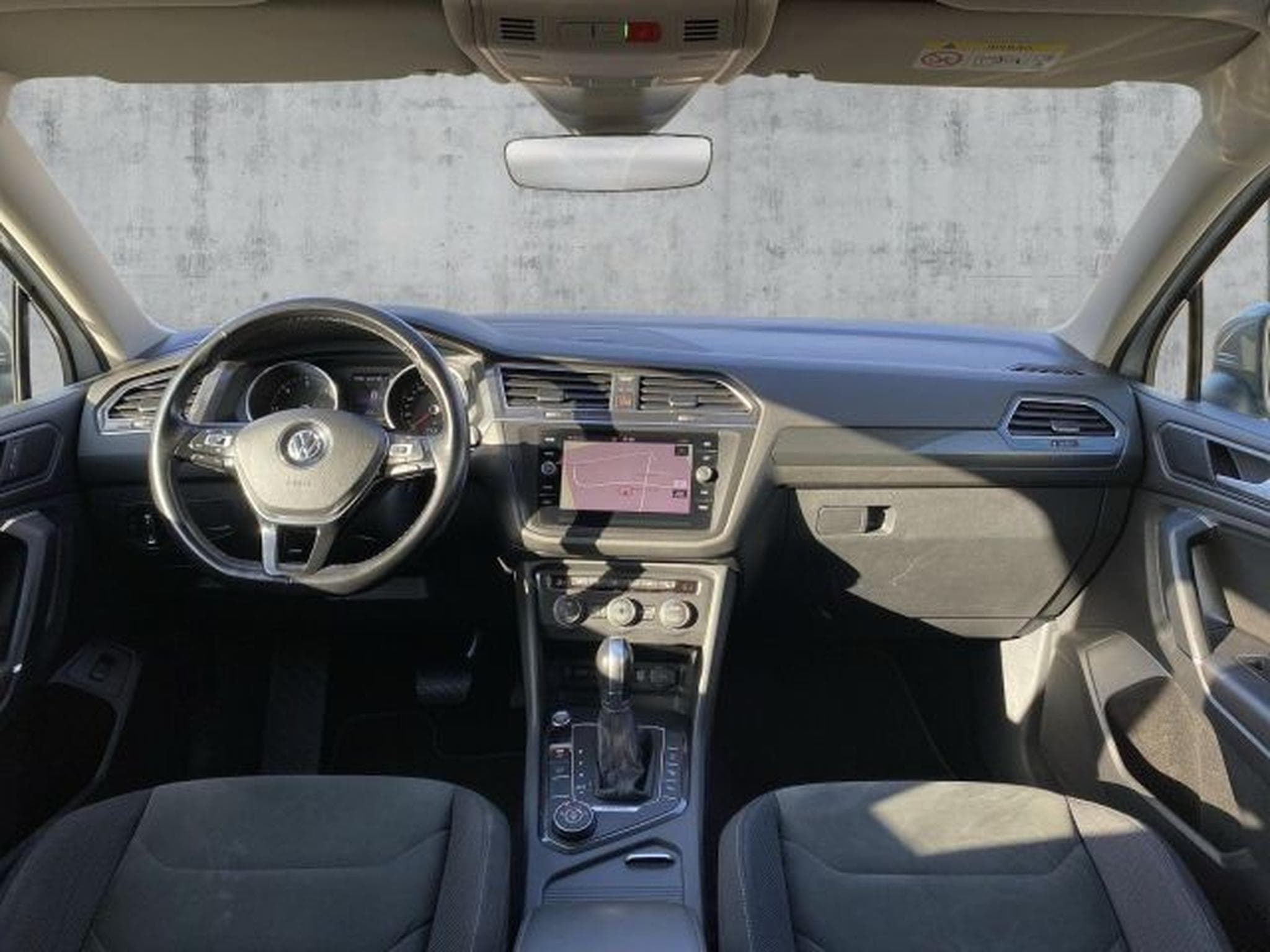 VW Tiguan Tiguan Allspace 2.0 TDI DSG Highl R-Line 4M AHK (2019) - Foto 15