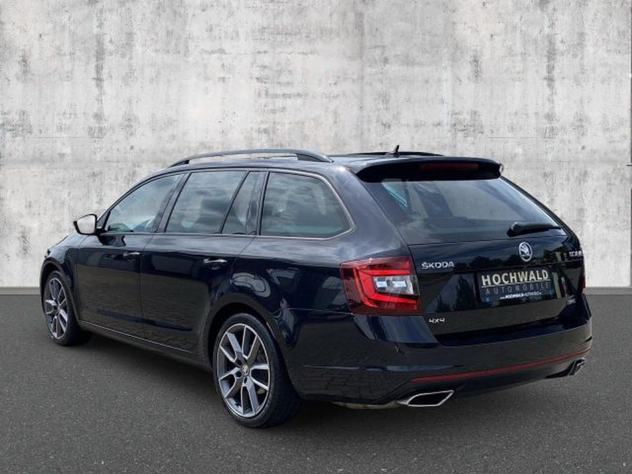 Skoda Octavia Octavia RS 2.0 TDI DSG 4x4 NAVI LED RFK Canton (2018) - Photo 4