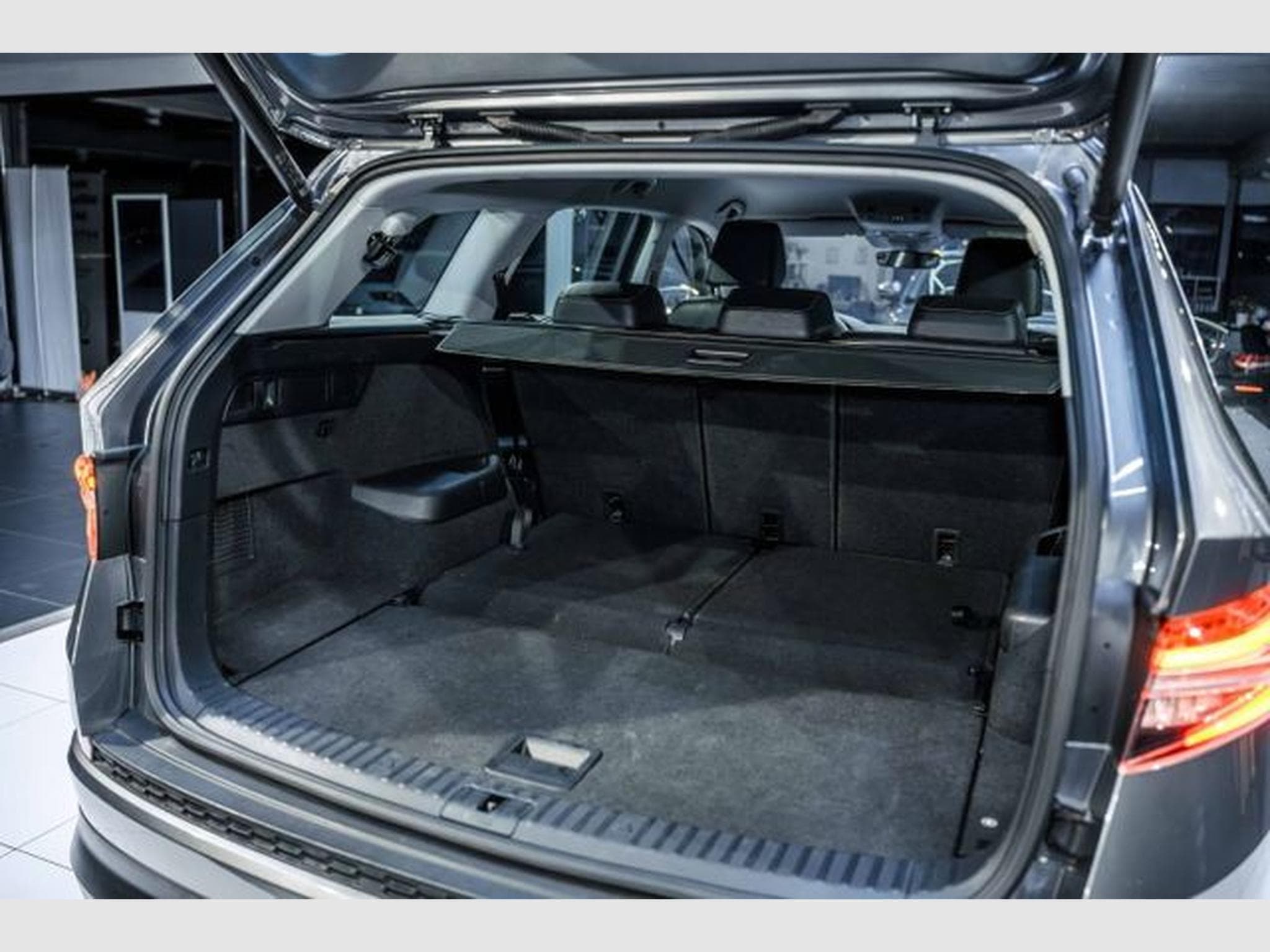 Skoda Kodiaq Kodiaq 2.0 TDI DSG Style 4x4 ACC RFK LED 7-Sitze (2022) - Photo 14