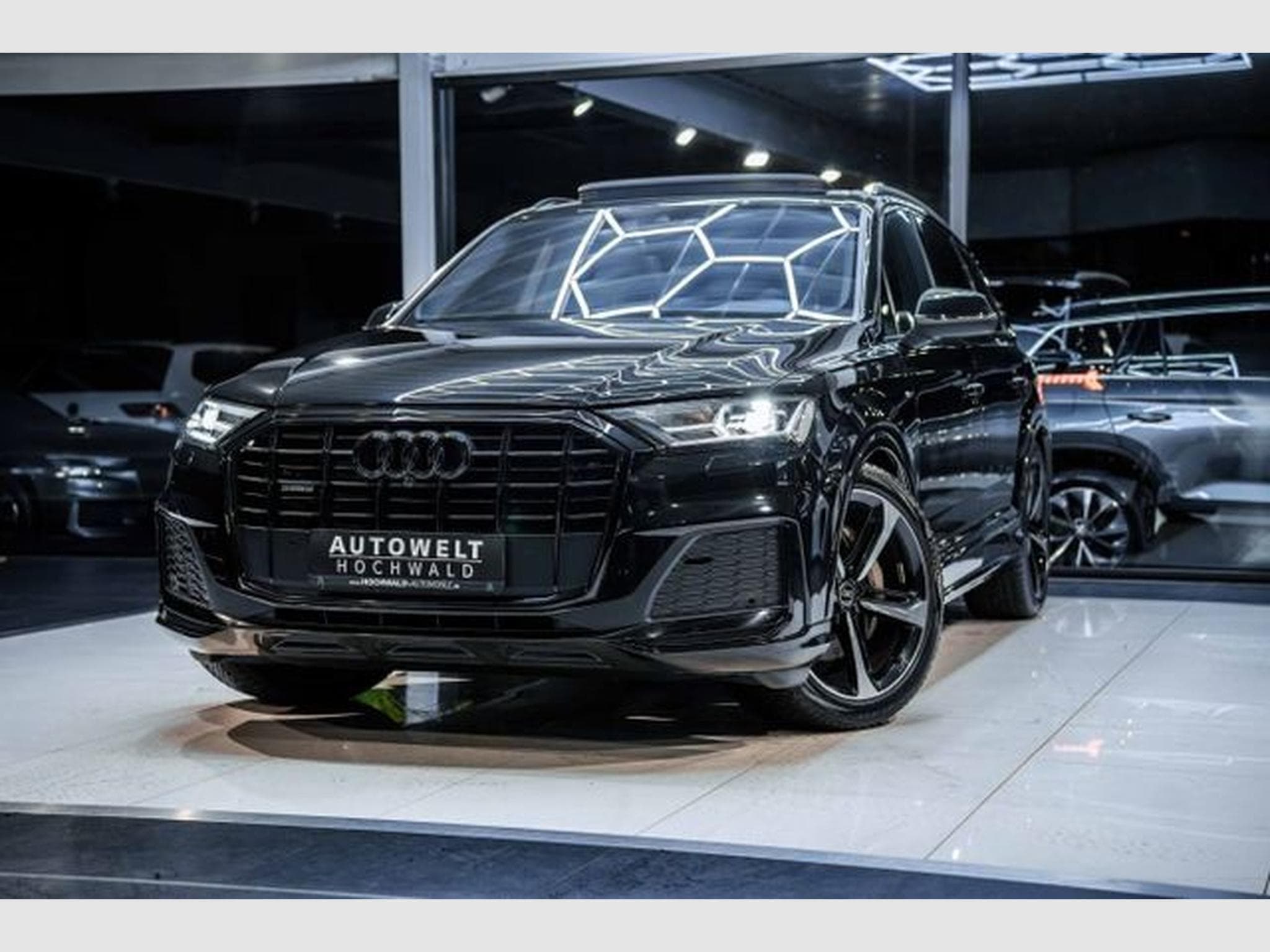Audi Q7 Q7 50 TDI quattro 2x S-Line NAVI LED PANO 7-Sitz (2023) - Photo 2