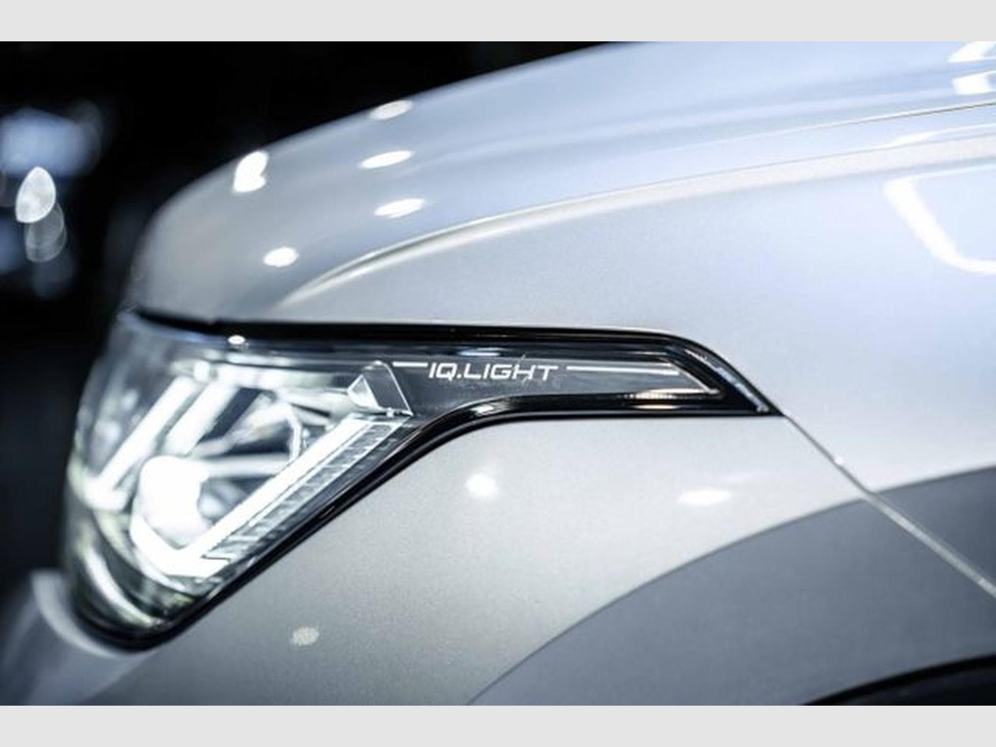 VW Tiguan Tiguan 1.5 TSI DSG R-Line IQ-LED ACC ACTIVE Lane (2023) - Photo 4