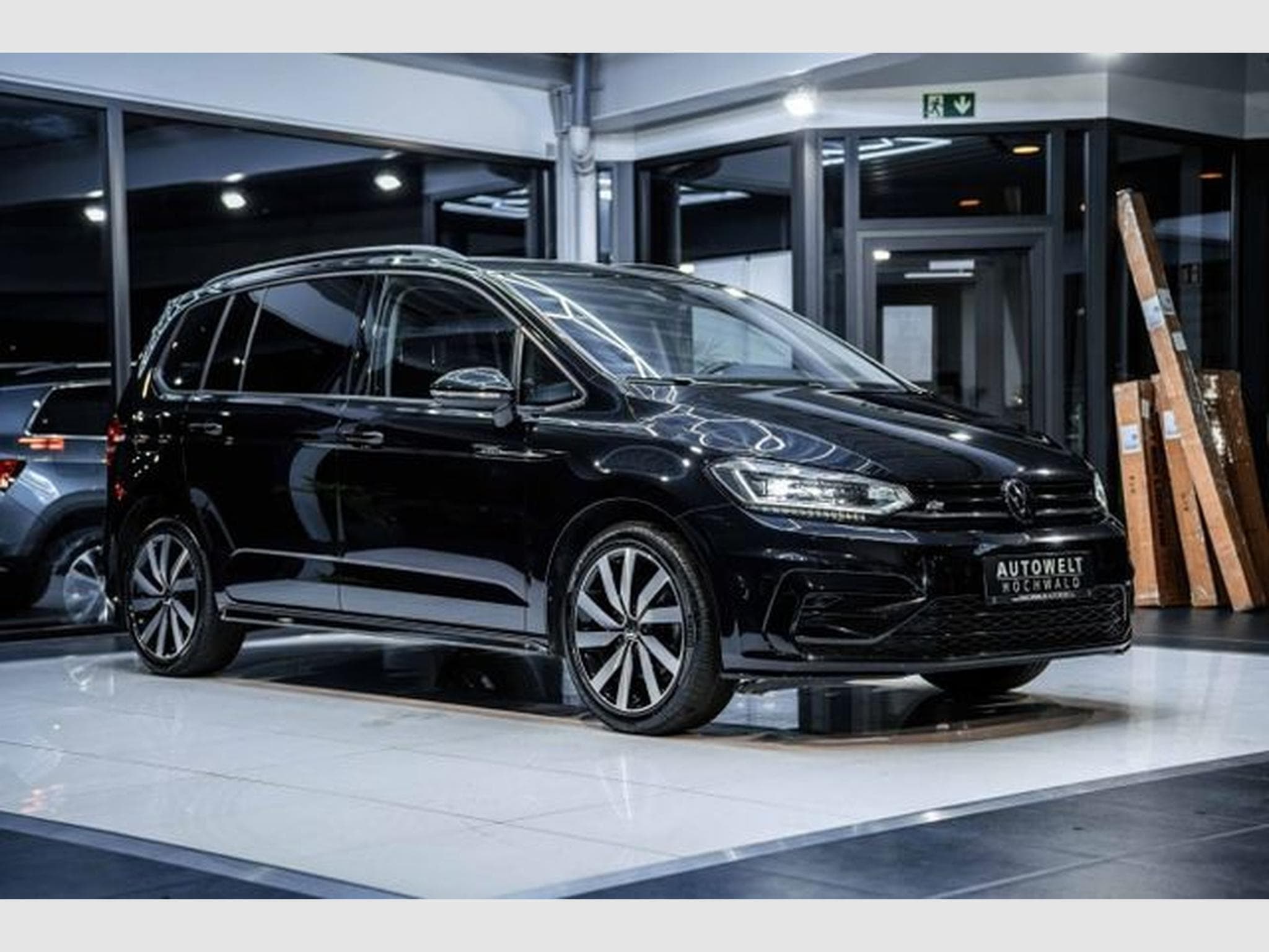 VW Touran Touran 2.0 TDI DSG Highl. R-Line AHK IQ 7-SITZER (2023) - Photo 6