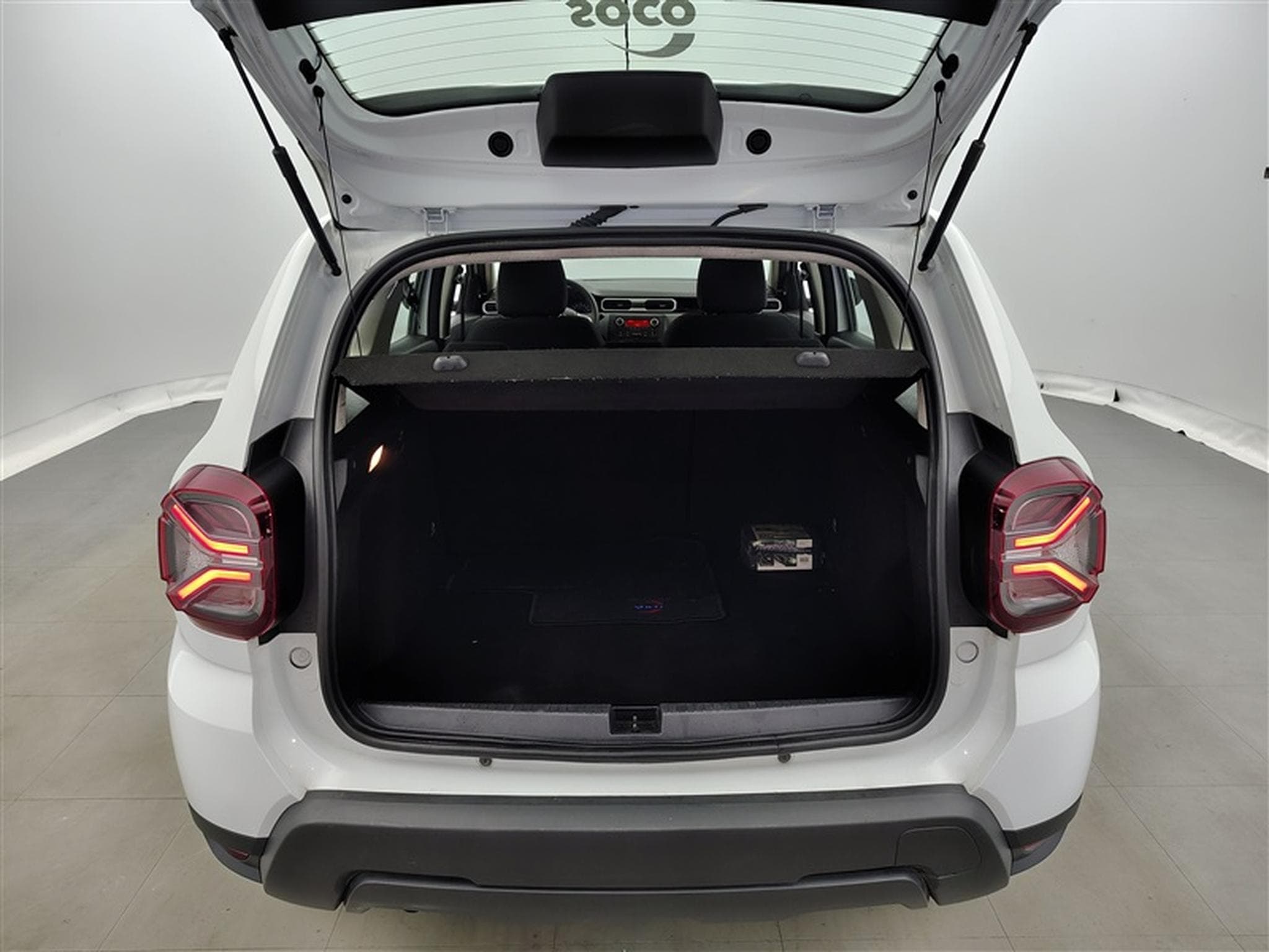 Dacia Duster 1.0 TCe Essential GPF (2023) - Photo 14