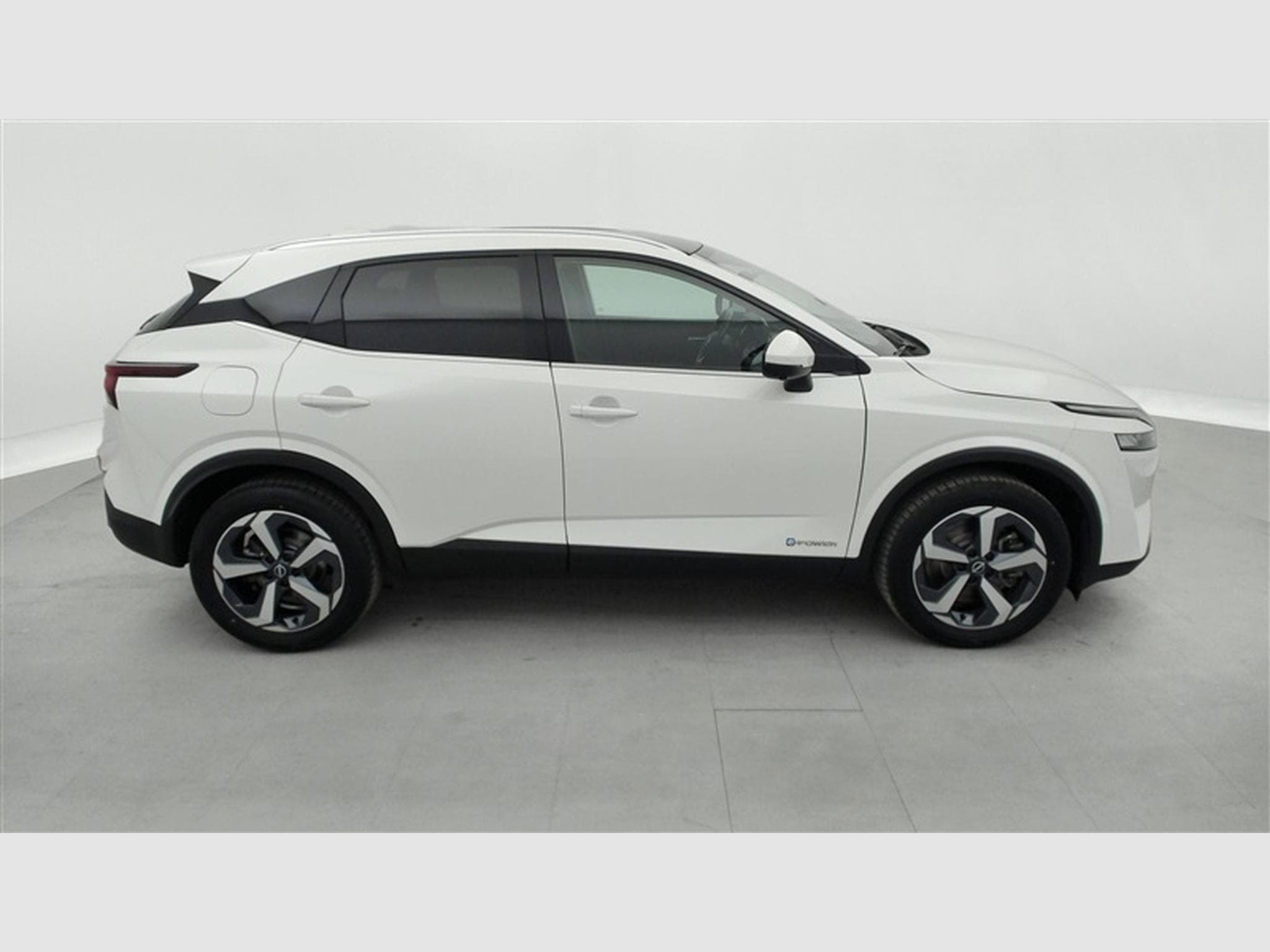 Nissan Qashqai e-Power 1.5 DIG-T Business Edition (2023) - Photo 25