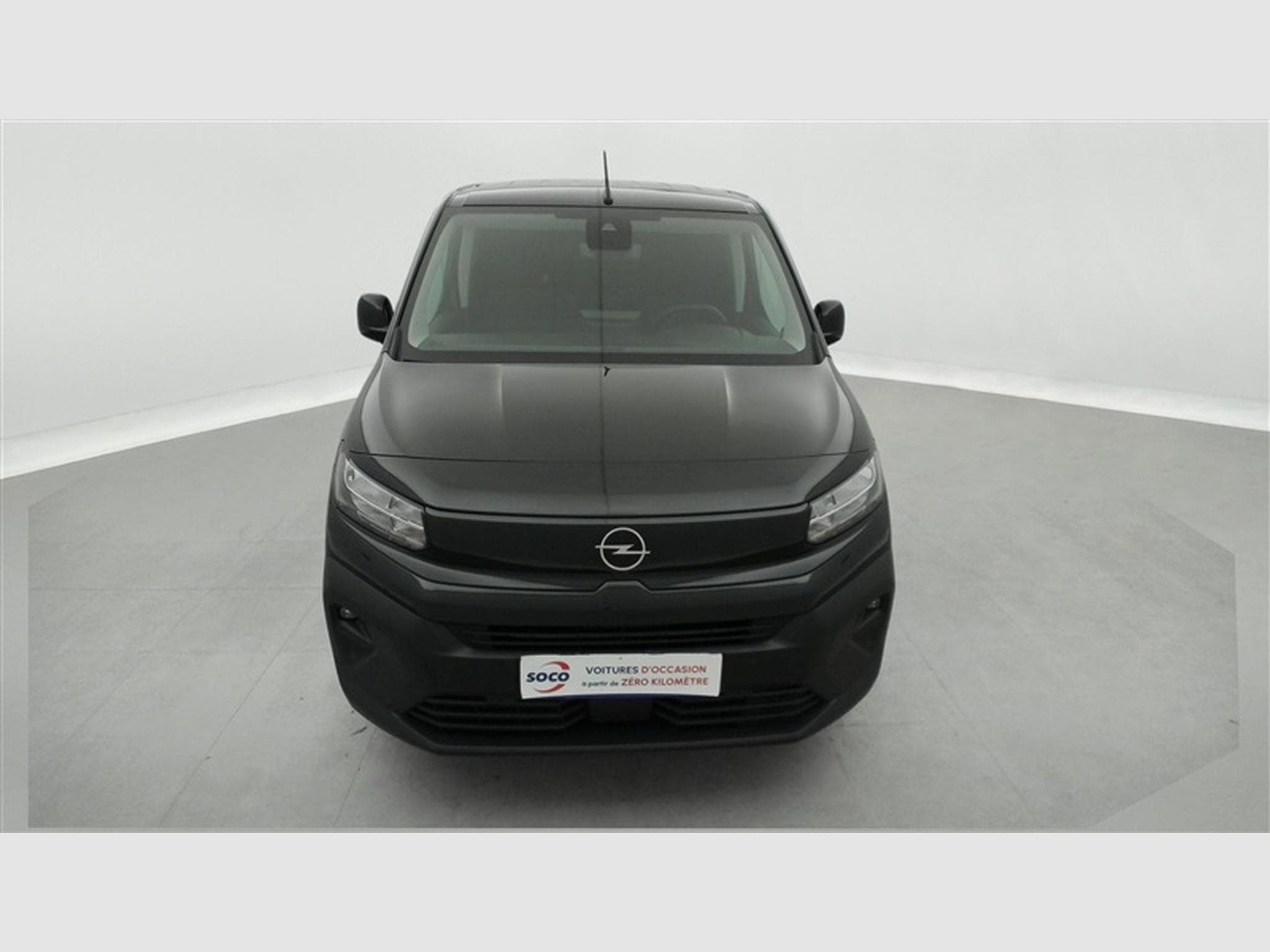 Opel Combo 1.5 TD BlueInj. 3PL  NAVI / FULL LED / PDC AV-AR (2025) - Photo 4