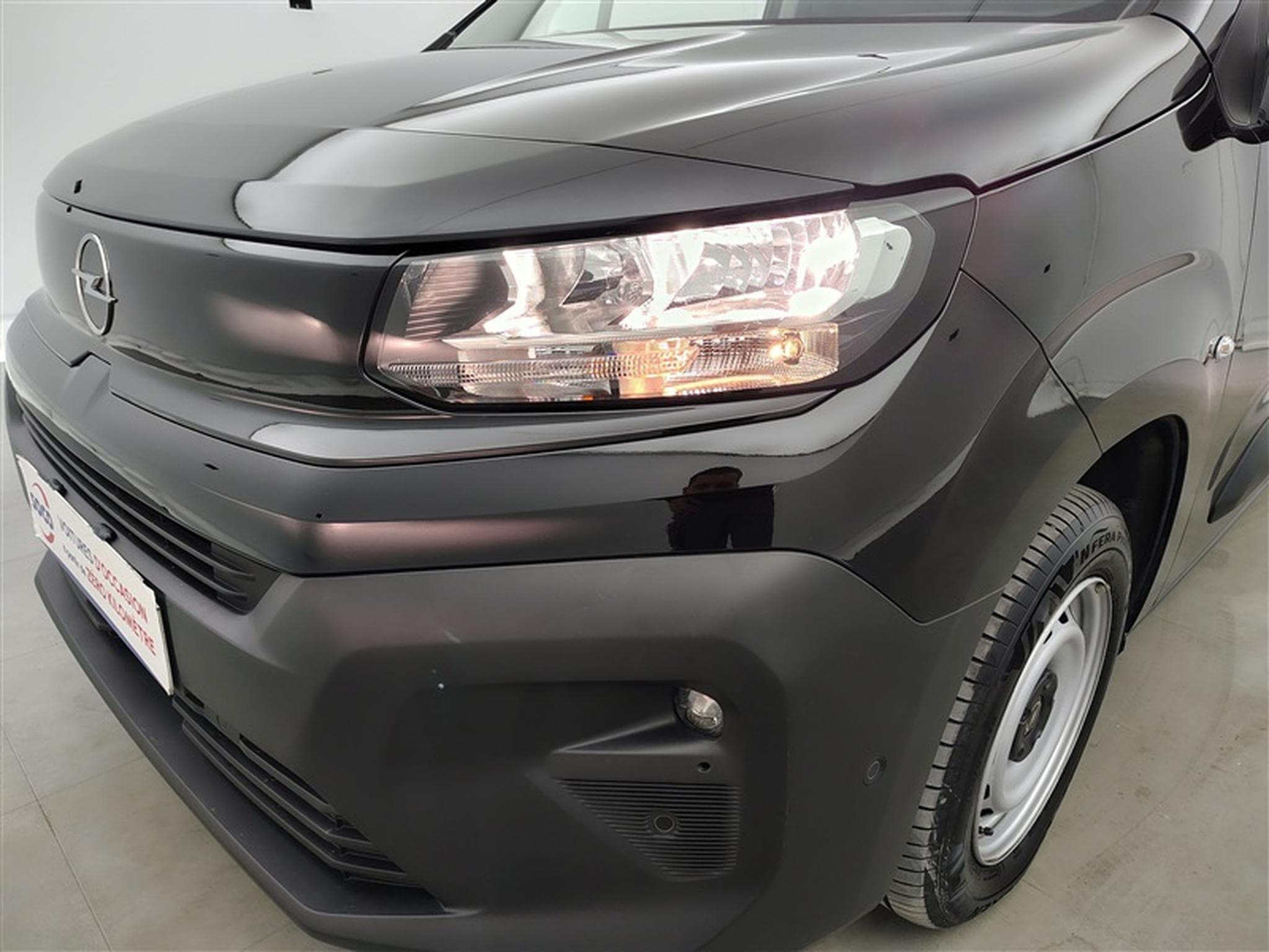 Opel Combo 1.5 TD BlueInj. 3PL  NAVI / FULL LED / PDC AV-AR (2025) - Photo 15