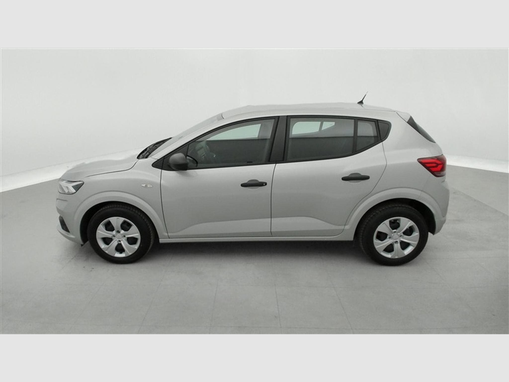 Dacia Sandero 1.0i SCe Essential (2023) - Photo 3