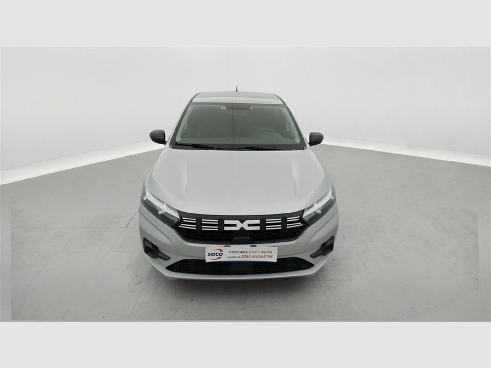 Dacia Sandero 1.0i SCe Essential (2023) - Photo 4