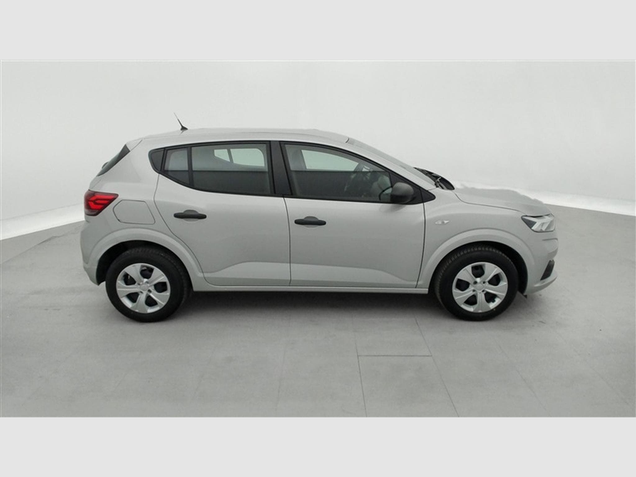 Dacia Sandero 1.0i SCe Essential (2023) - Photo 22