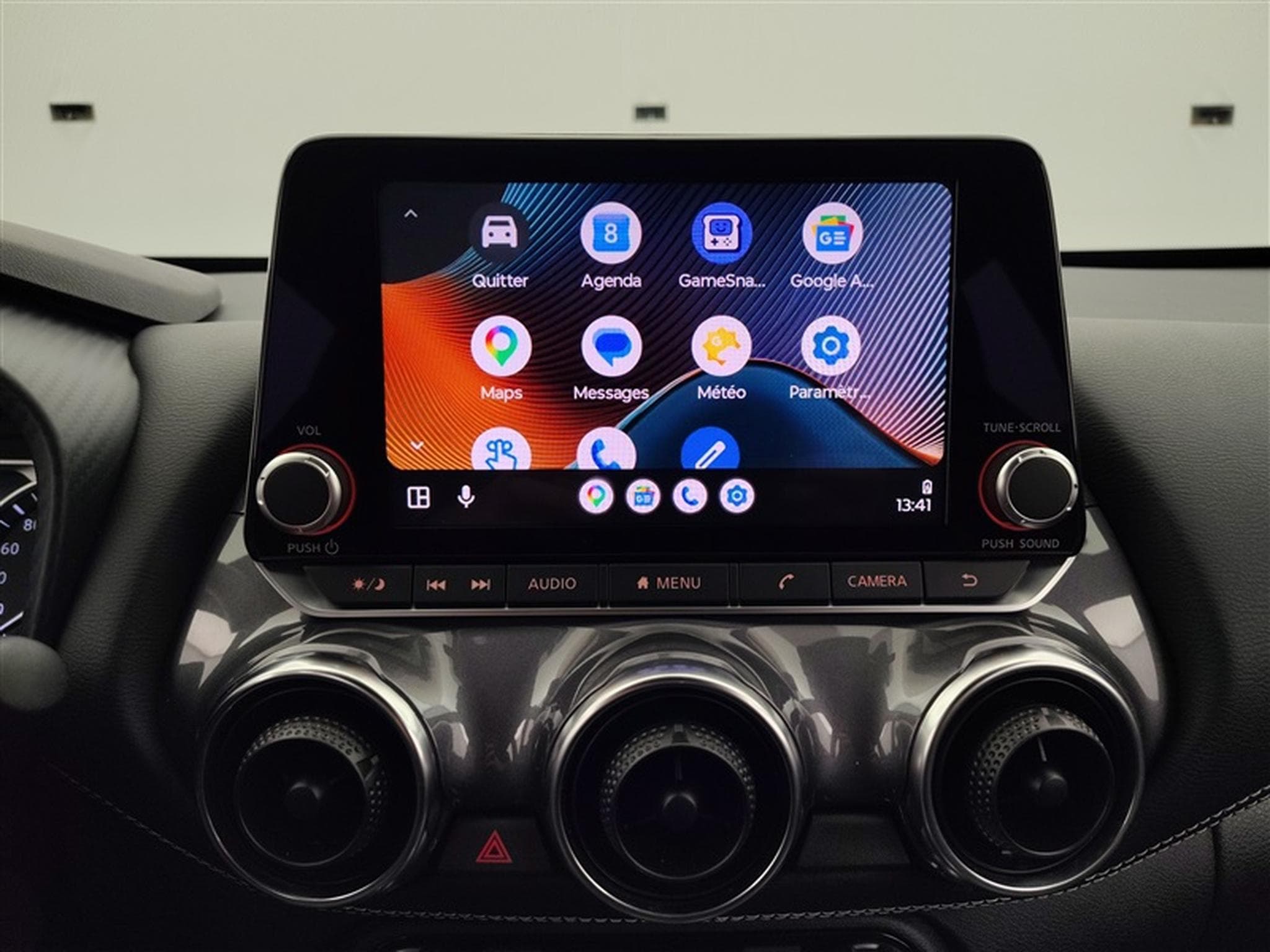 Nissan Juke 1.0 DIG-T N-Connecta DCT (2024) - Photo 20