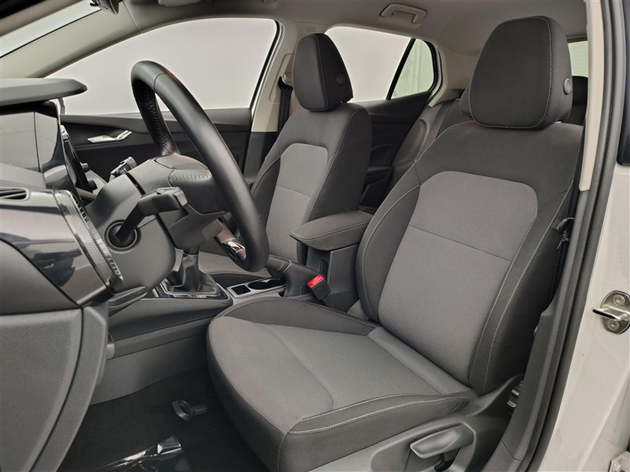 Skoda Fabia 1.0 TSI 95cv Selection CARPLAY / PDC / ALU (2025) - Photo 7