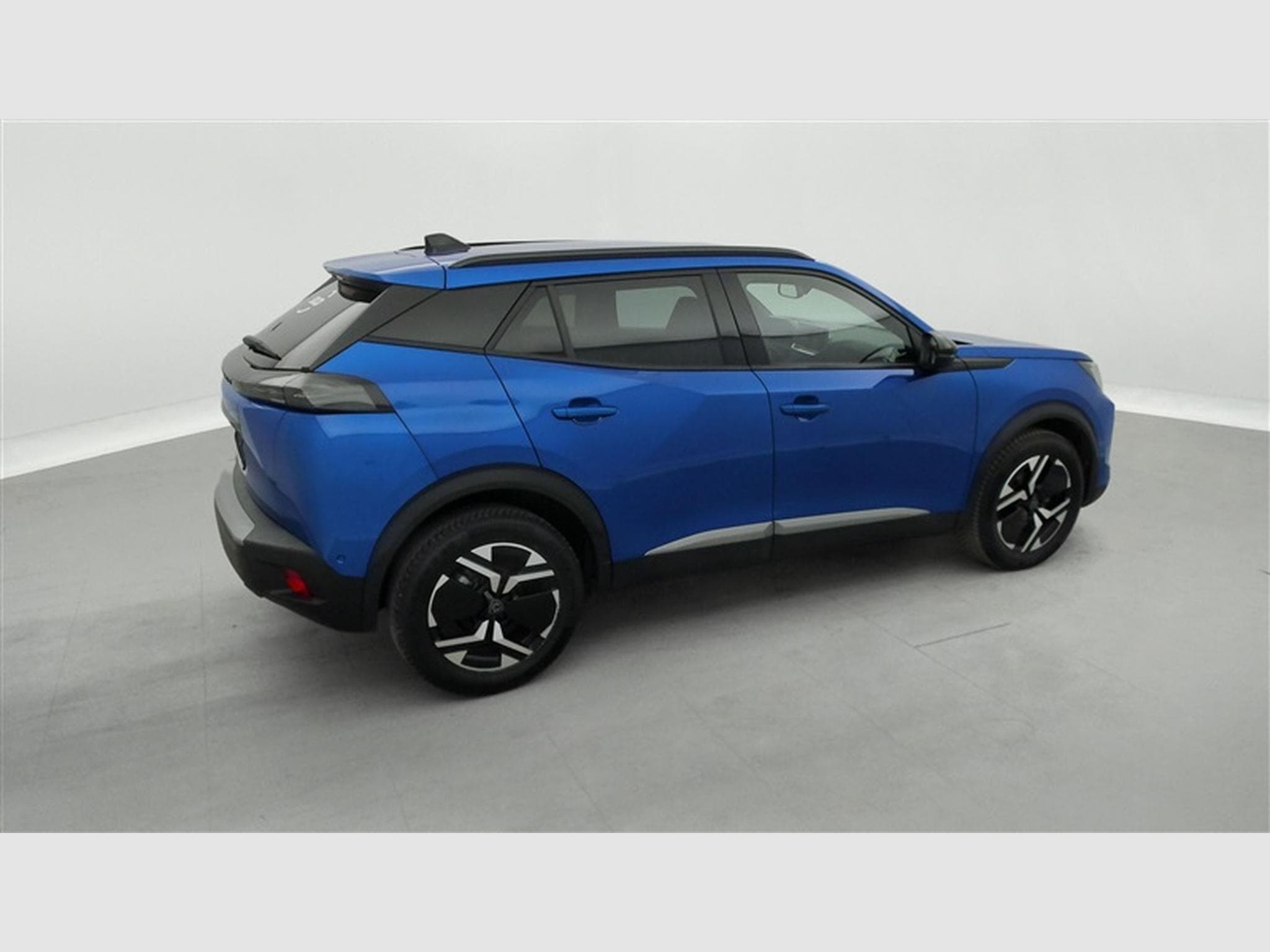 Peugeot 2008 1.2 PureTech Active CARPLAY (2023) - Photo 25