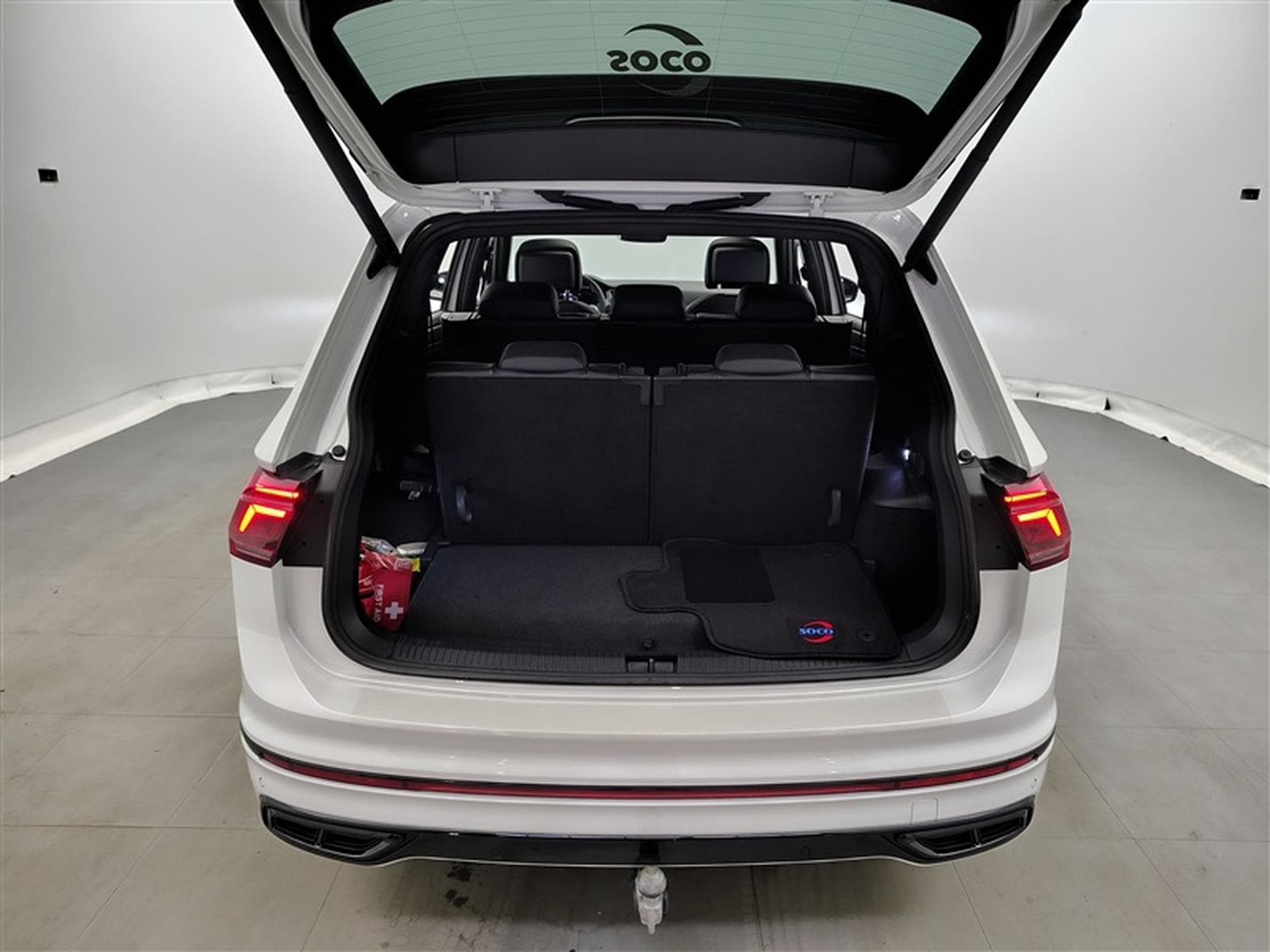 VW Tiguan 2.0 TDi SCR R-Line 7pl. DSG / SIEGE VENTILE / TOIT PANO (2023) - Photo 14