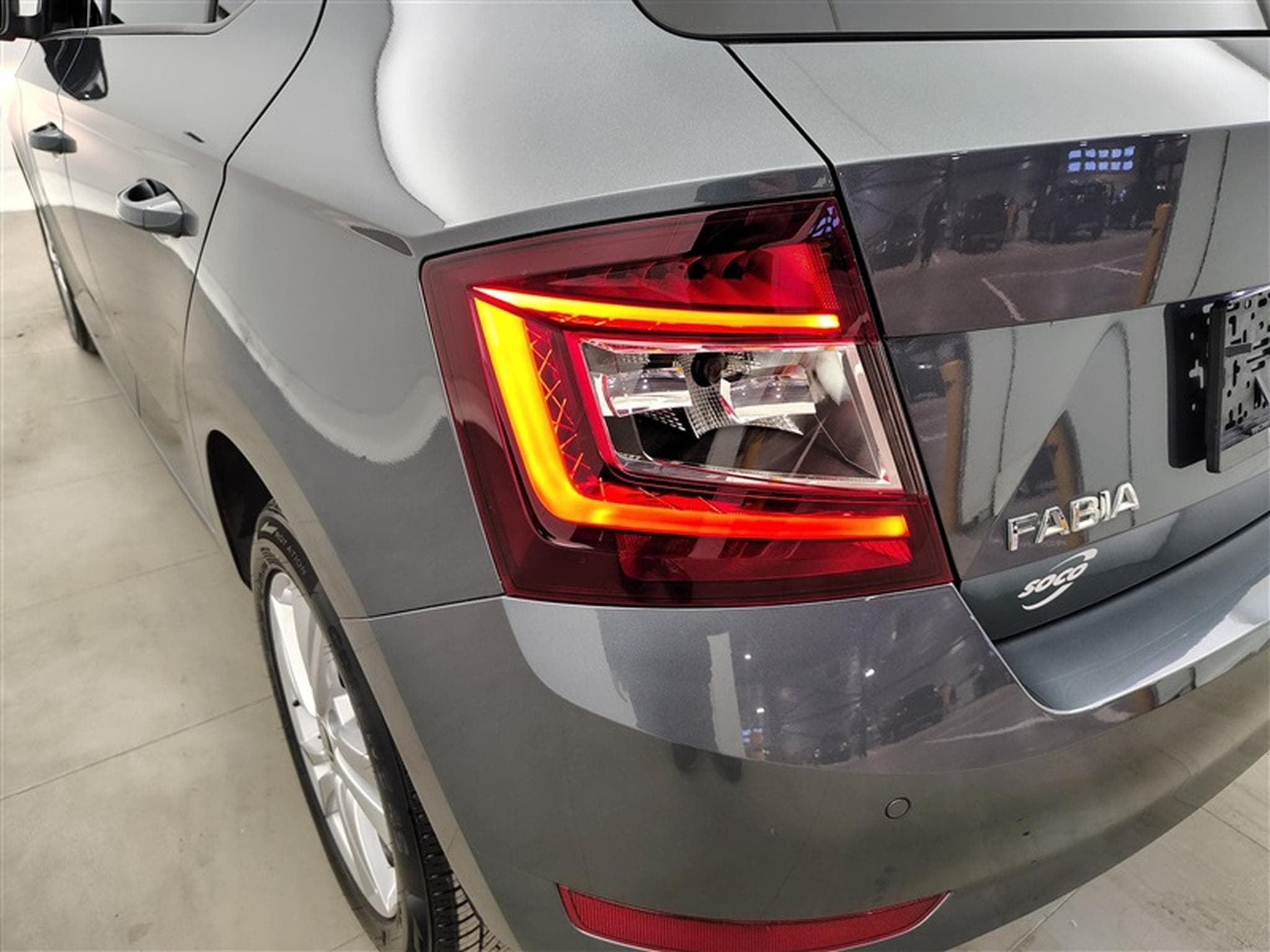 Skoda Fabia 1.0i Active CLIM / FULL LED / PDC AR (2020) - Photo 16