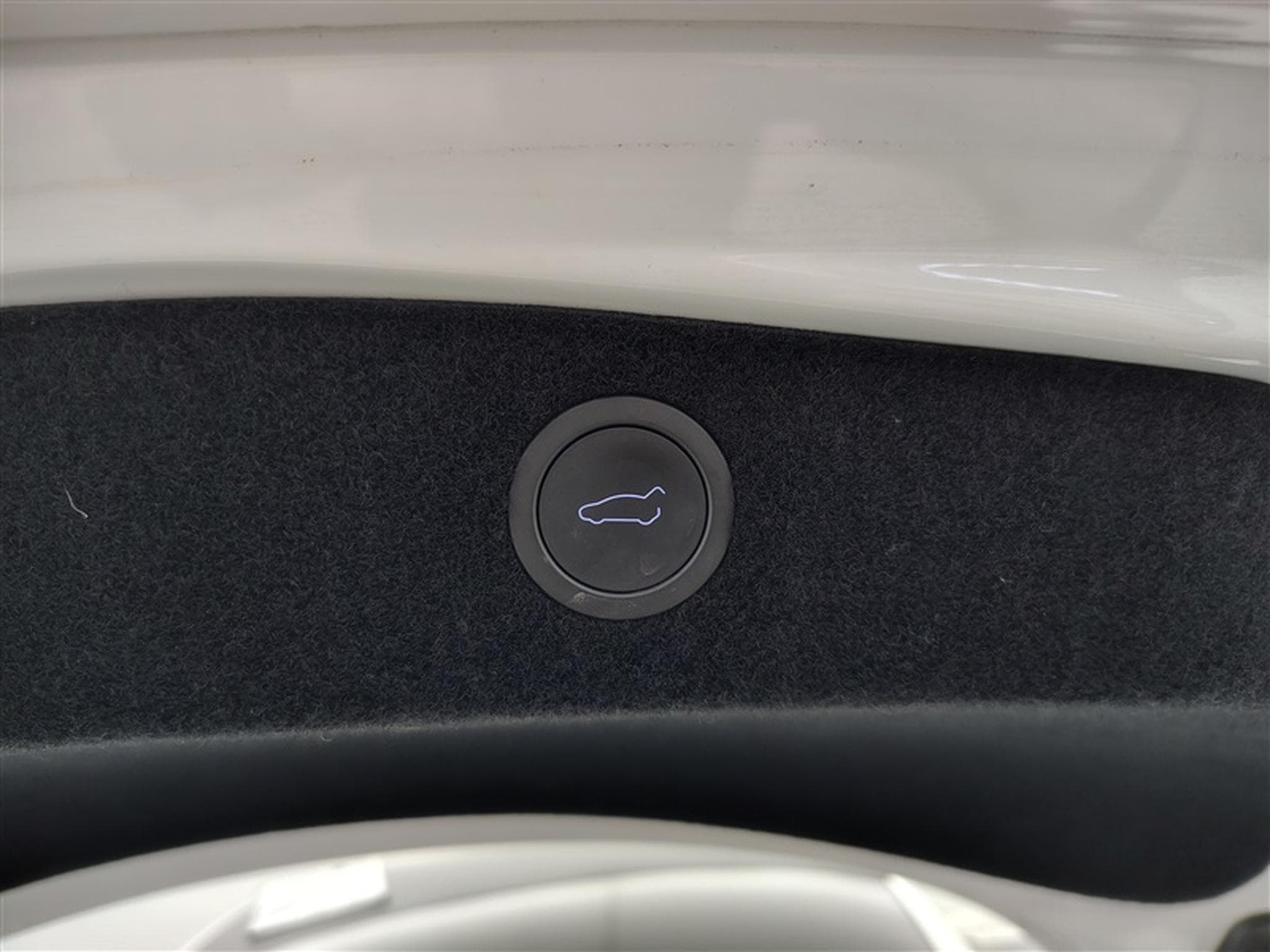 Tesla Model 3 Standard NAVI / FULL LED / CUIR / PANO / CAMERA 360° / JA 18 (2024) - Photo 20