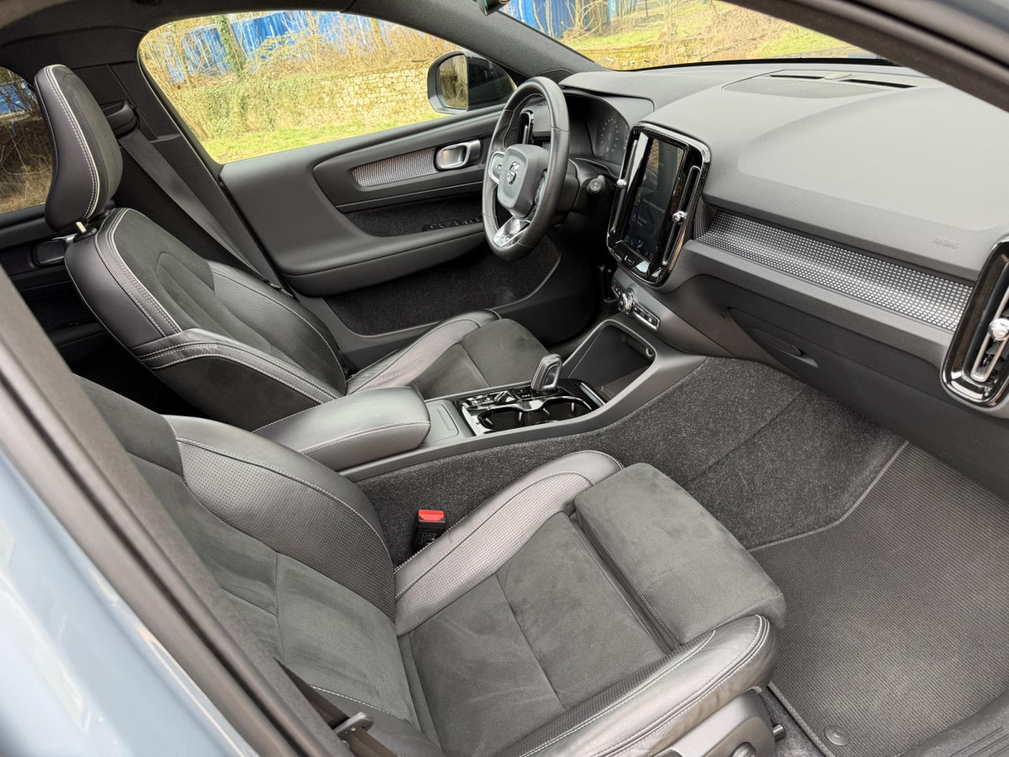 Volvo XC40 VOLVO XC40 D3 R-DESIGN BVA (2019) - Photo 4