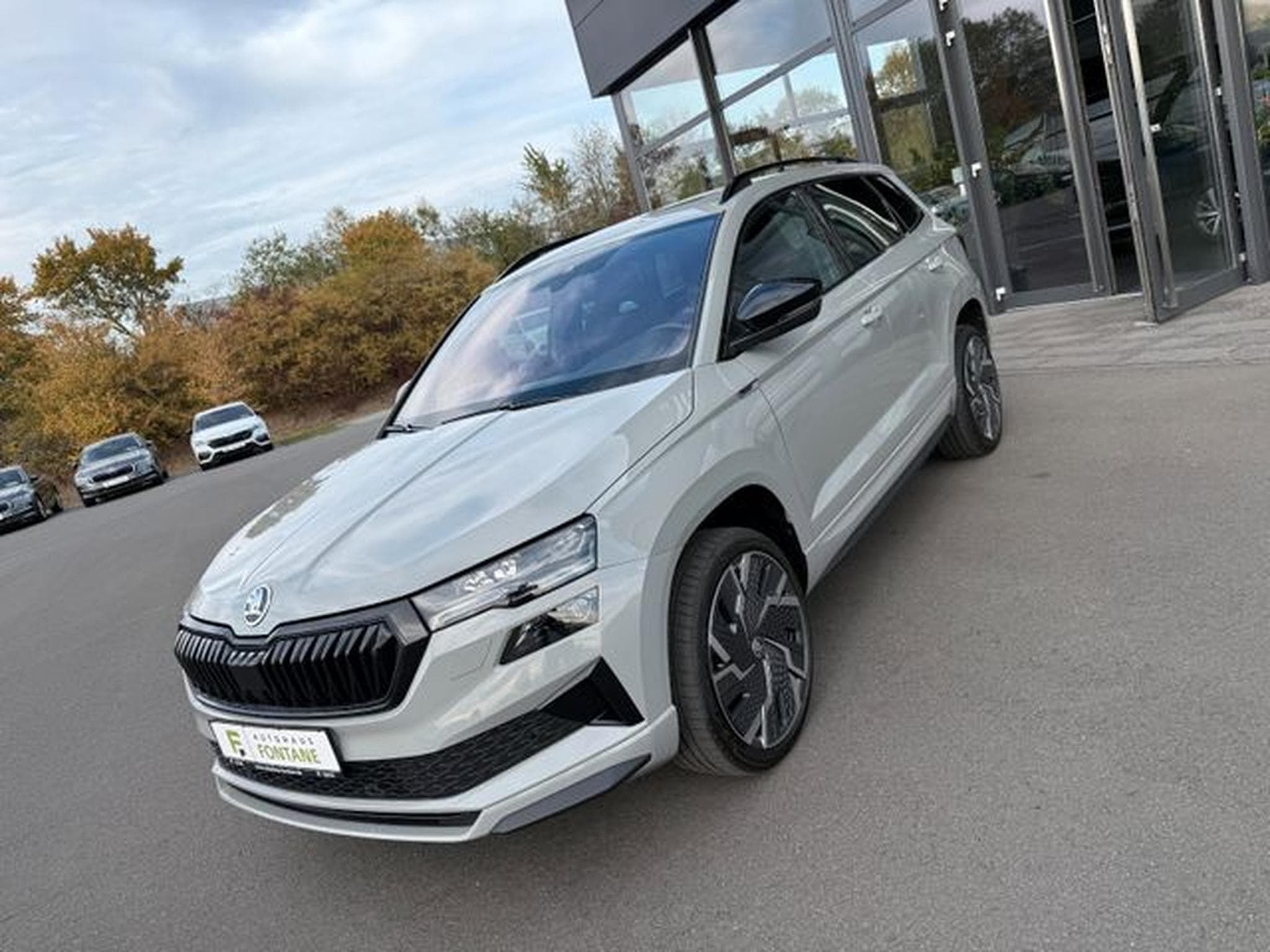 Skoda Karoq Karoq 1,5TSi DSG Sportline Pano 19"Matrix Key AC (2024) - Photo 1