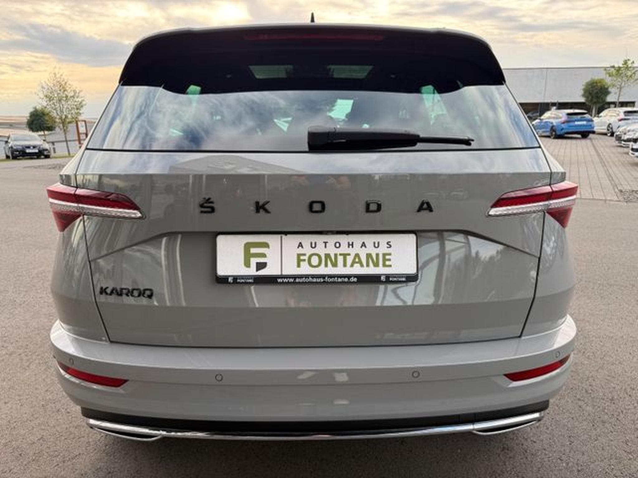 Skoda Karoq Karoq 1,5TSi DSG Sportline Pano 19"Matrix Key AC (2024) - Photo 7