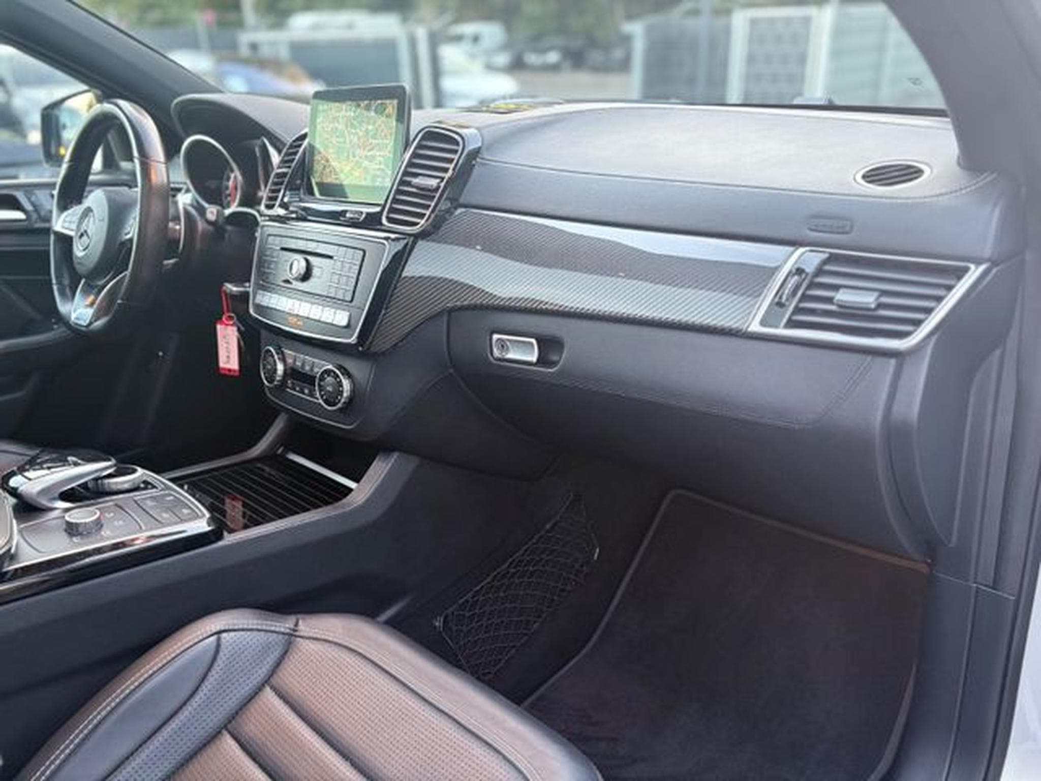 Mercedes GLE 63 AMG GLE 63 AMG COUPE 4MATIC*CARBON*22*ZOLL*PANO*LUFT (2018) - Photo 15