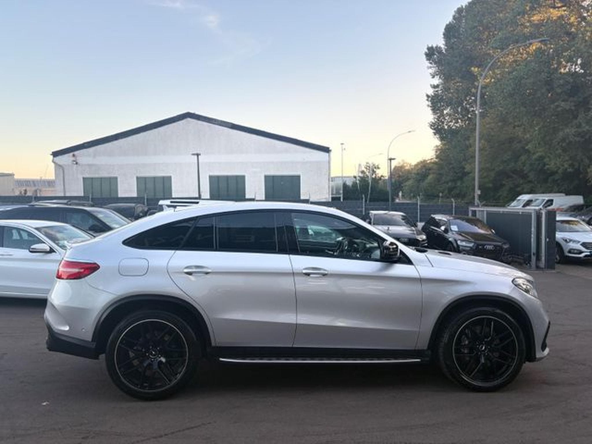 Mercedes GLE 63 AMG GLE 63 AMG COUPE 4MATIC*CARBON*22*ZOLL*PANO*LUFT (2018) - Photo 12