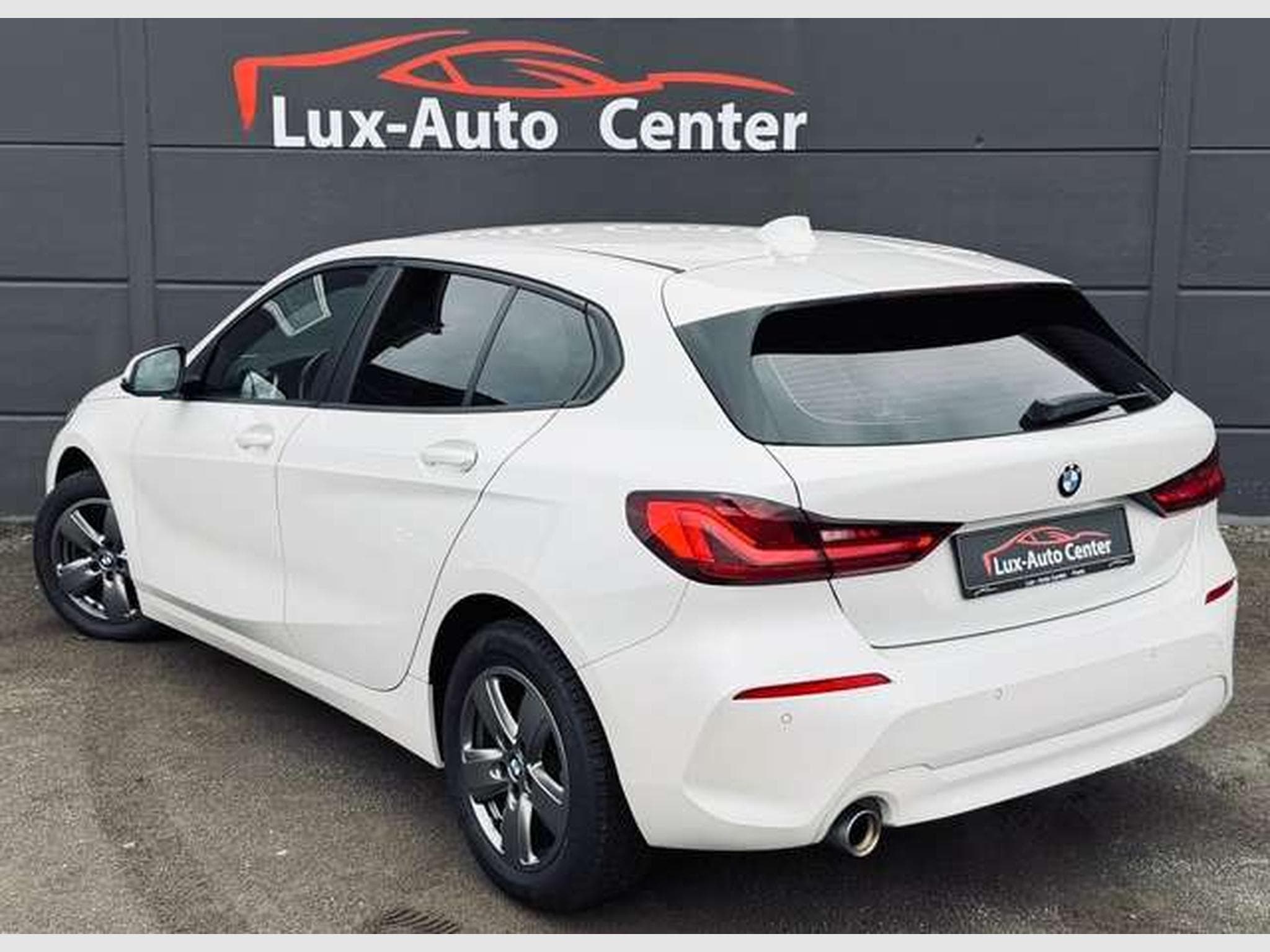 BMW 118 118i Automatique // Révisée Et Garantie 12 Mois✅✅✅ (2021) - Photo 7