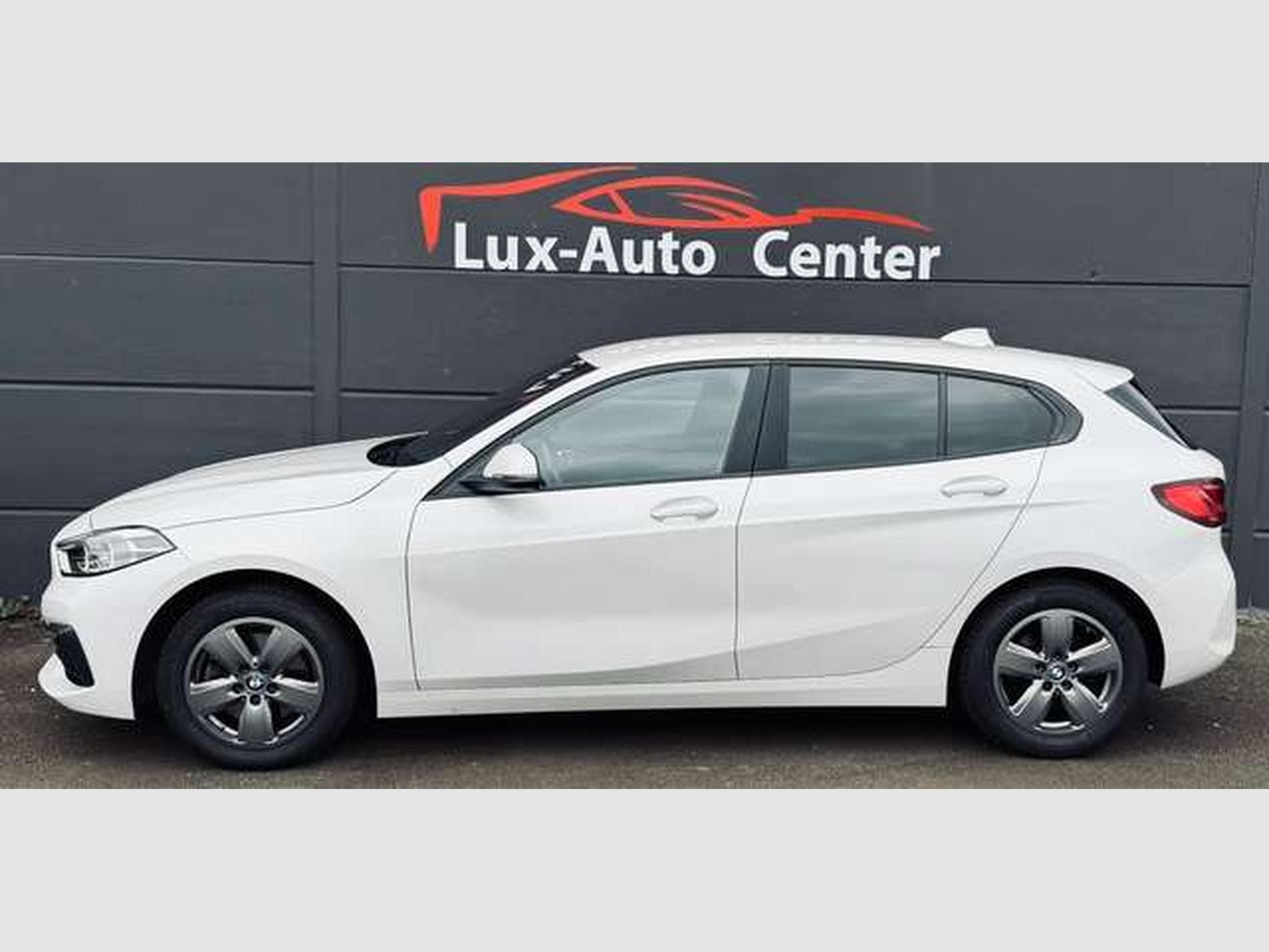 BMW 118 118i Automatique // Révisée Et Garantie 12 Mois✅✅✅ (2021) - Photo 5