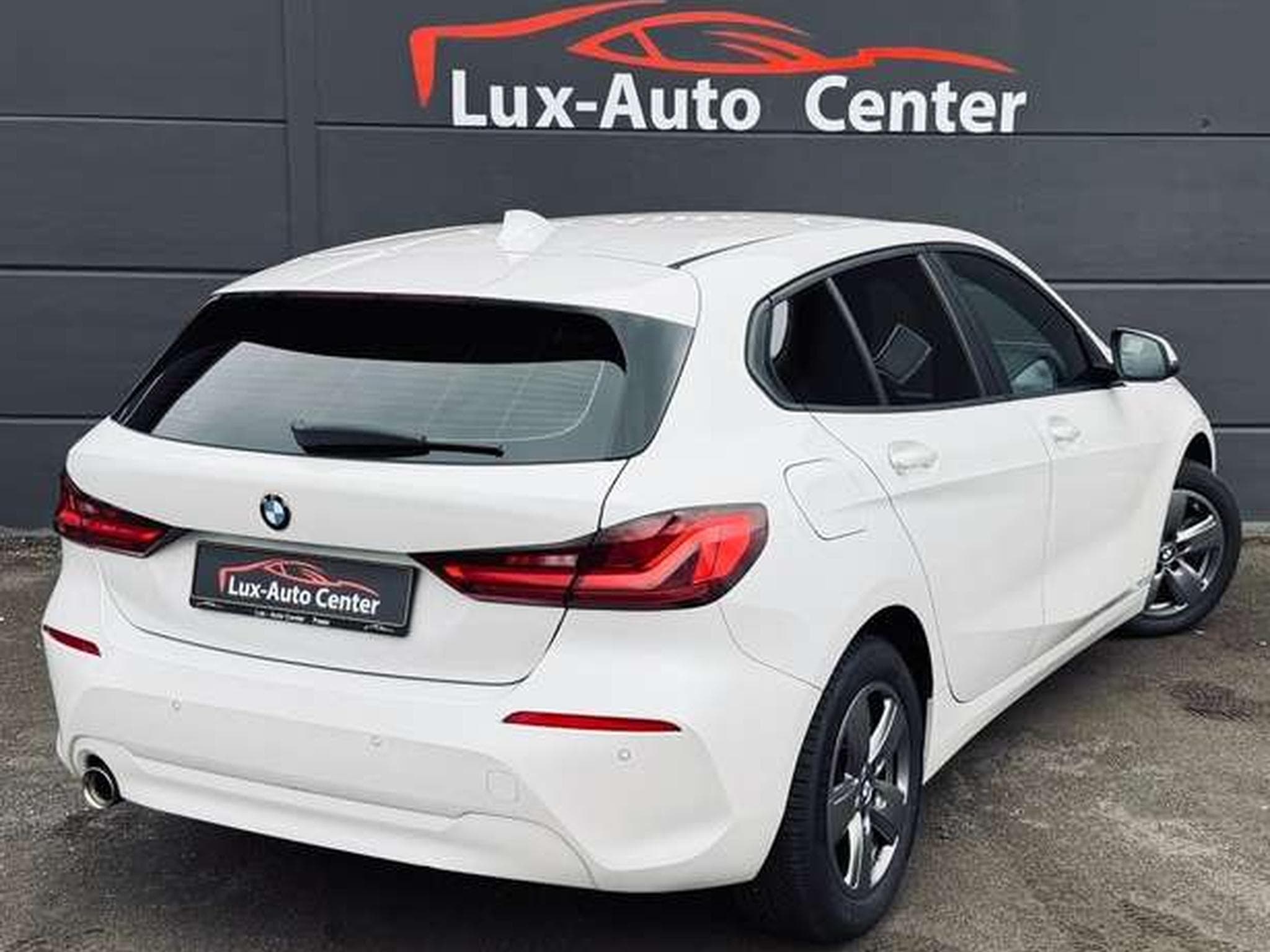 BMW 118 118i Automatique // Révisée Et Garantie 12 Mois✅✅✅ (2021) - Photo 6