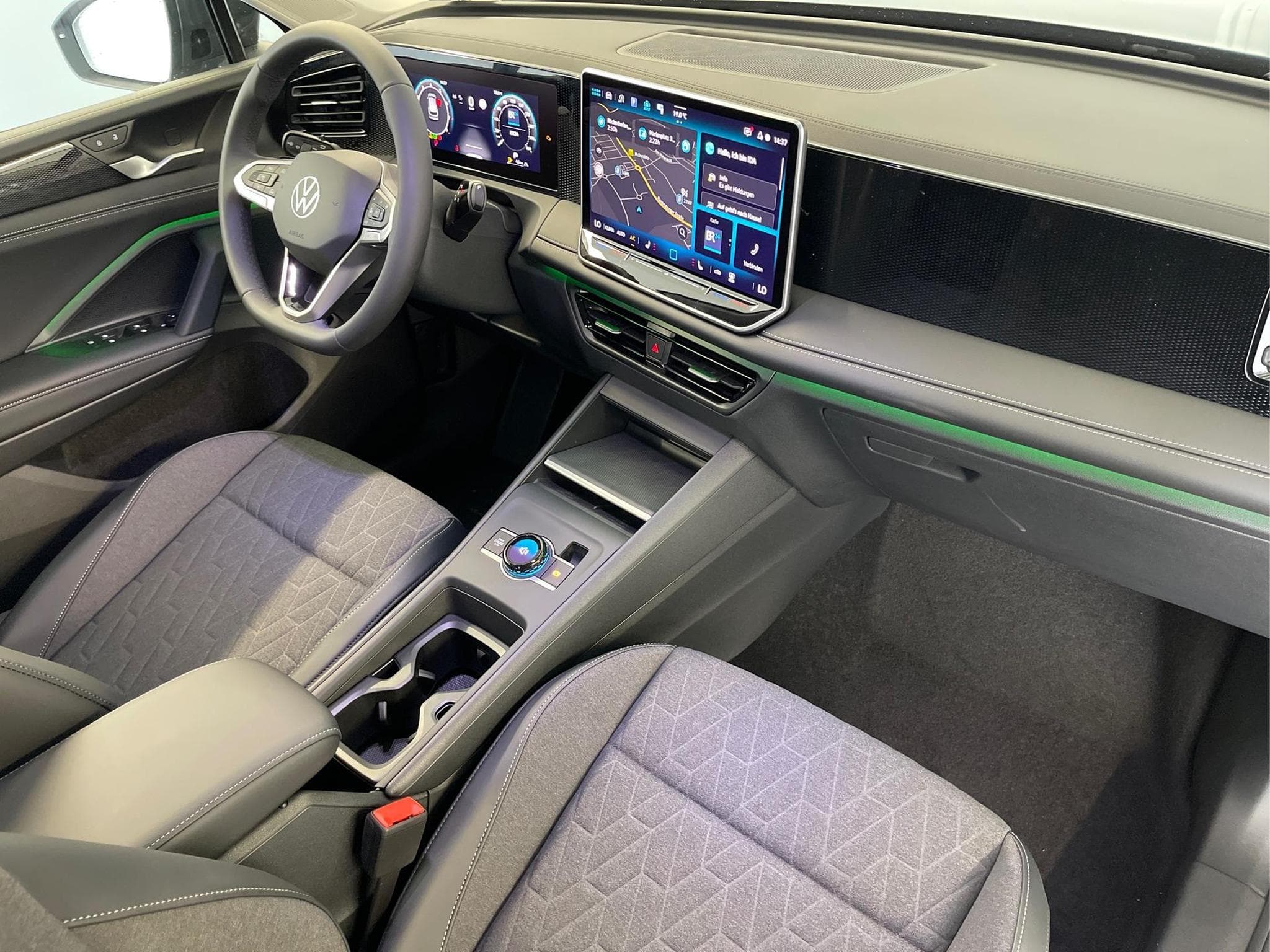 VW Tiguan LIFE (2025) - Foto 16