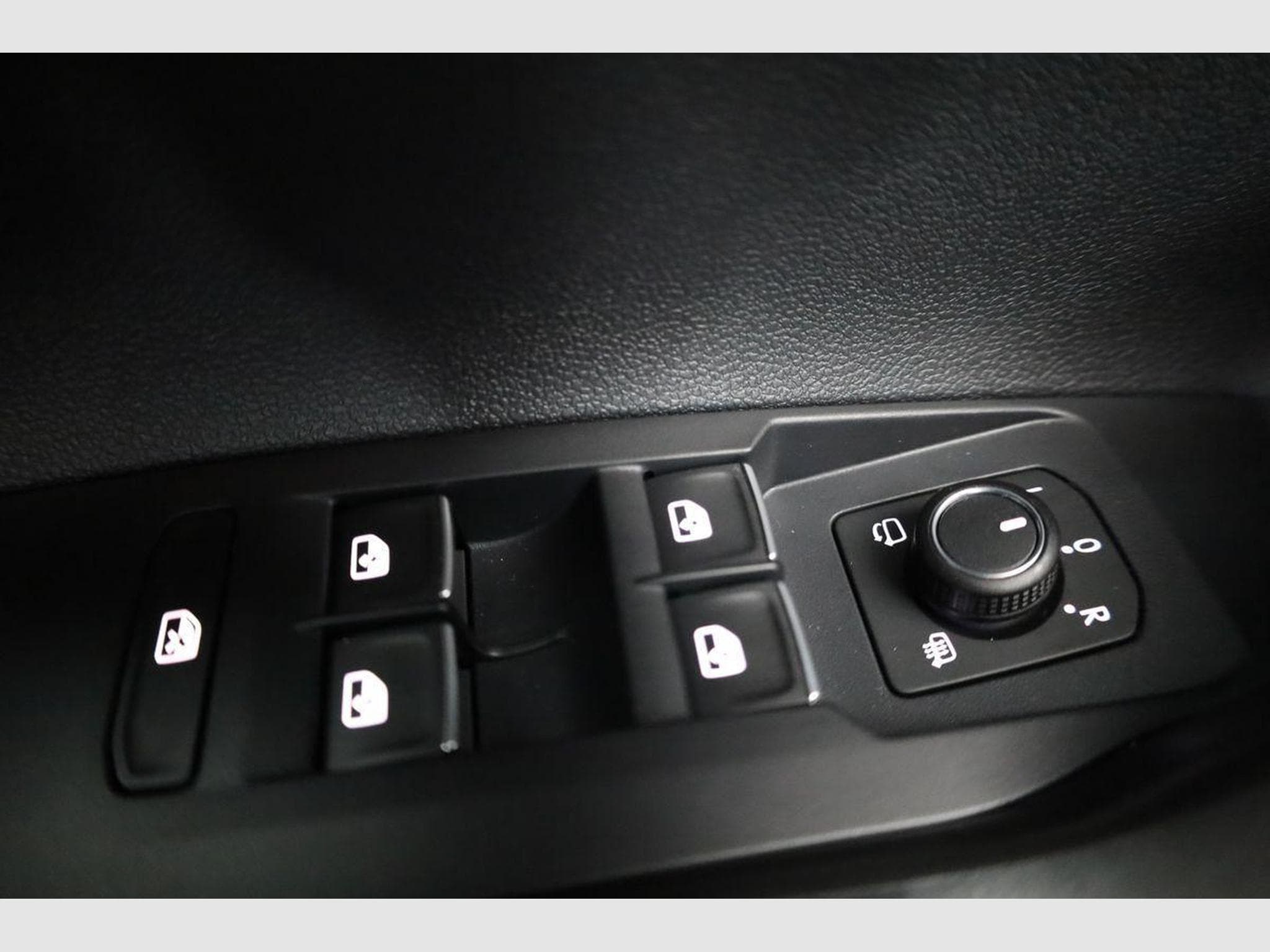 VW Taigo R-Line (2026) - Photo 7