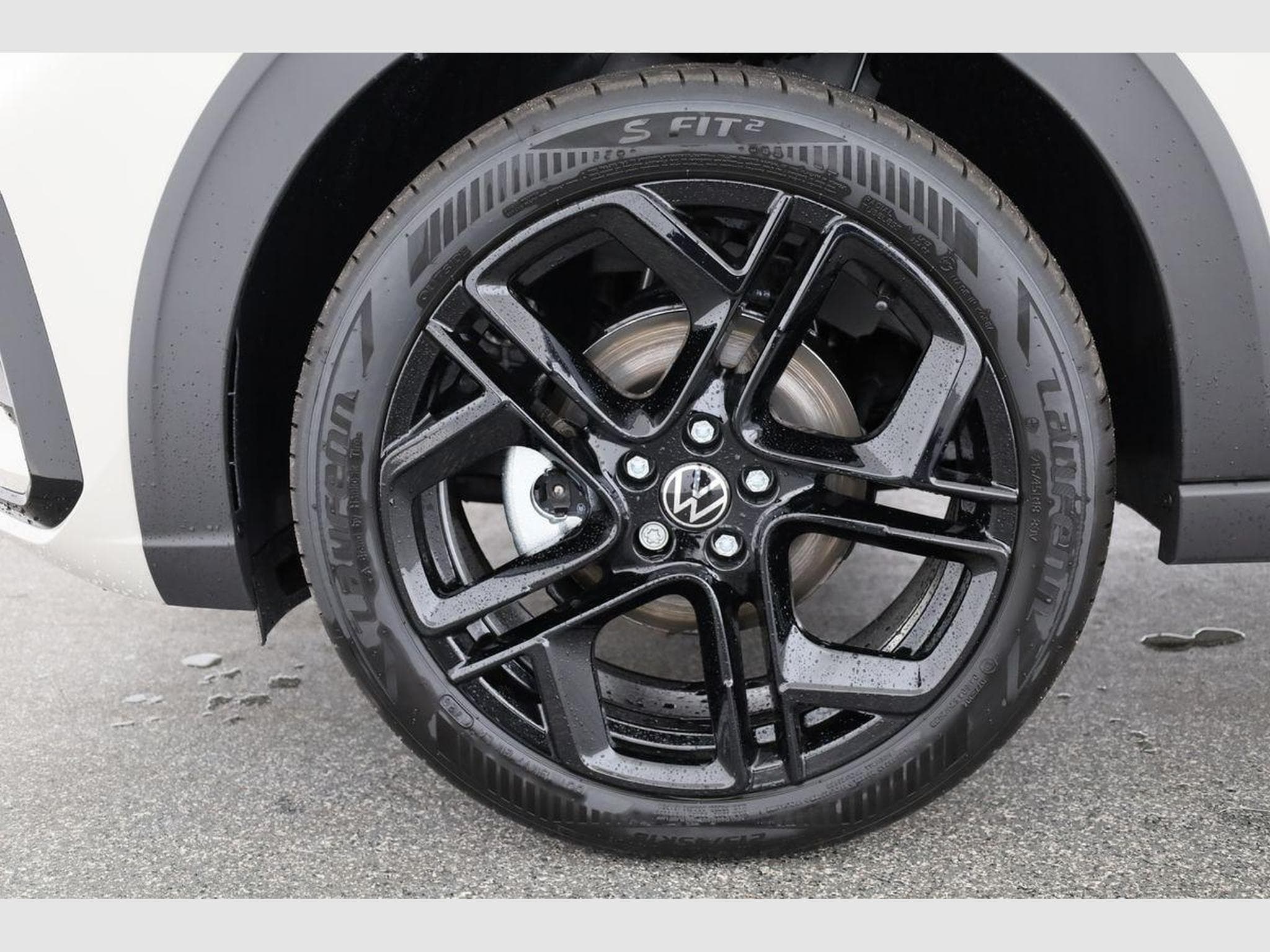 VW Taigo R-Line (2026) - Photo 13