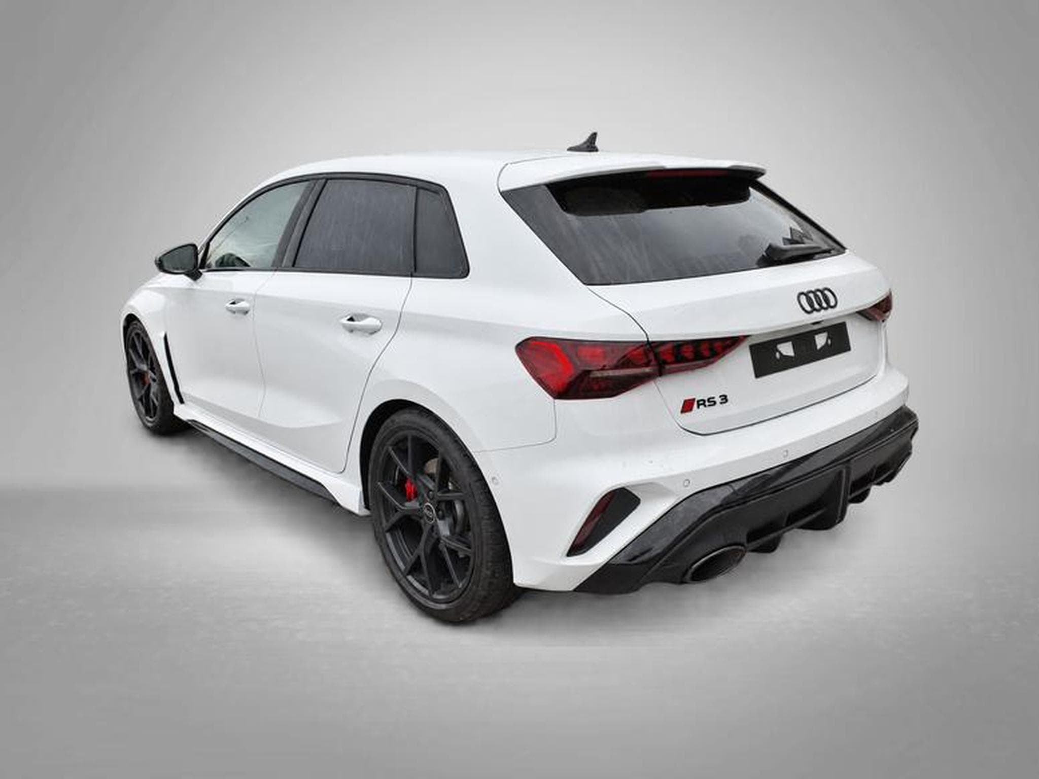 Audi RS3 Sportback 2.5 TFSI 7-Gang S tronic quattro (2026) - Photo 2