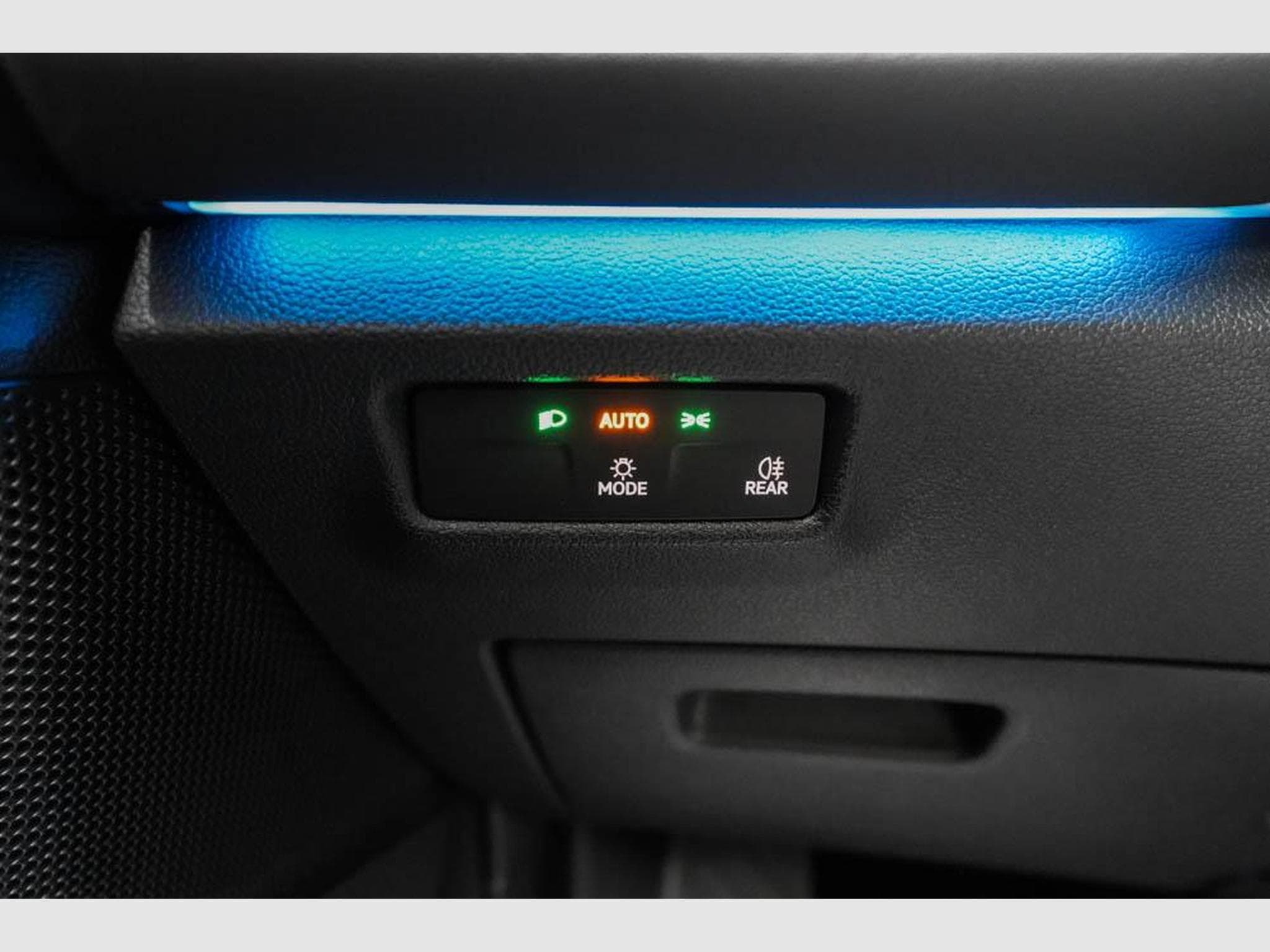 VW Tiguan 1,5 eTSI DSG (2026) - Photo 12