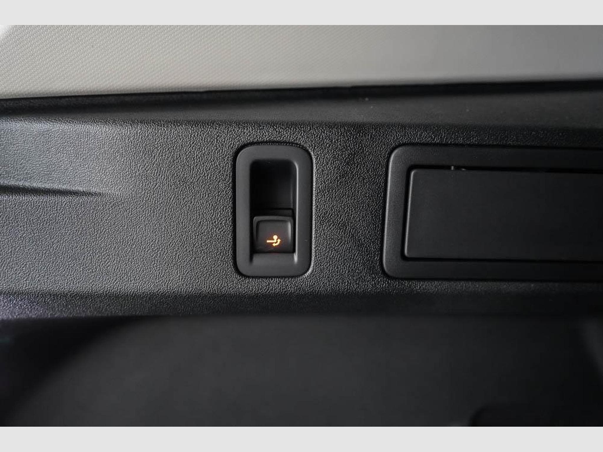 VW Tiguan 1,5 eTSI DSG (2026) - Photo 20