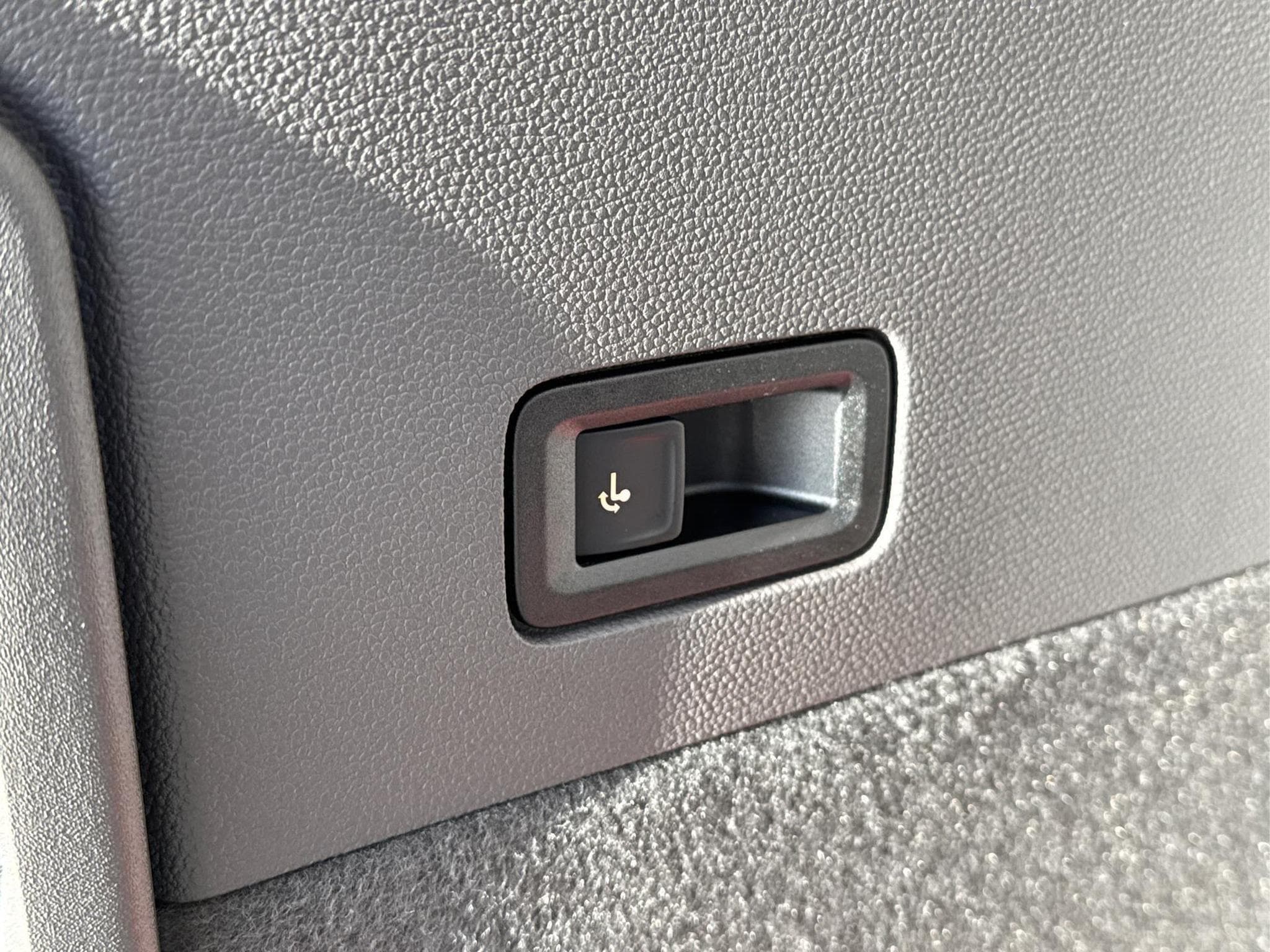 VW T7 Business (2026) - Photo 12