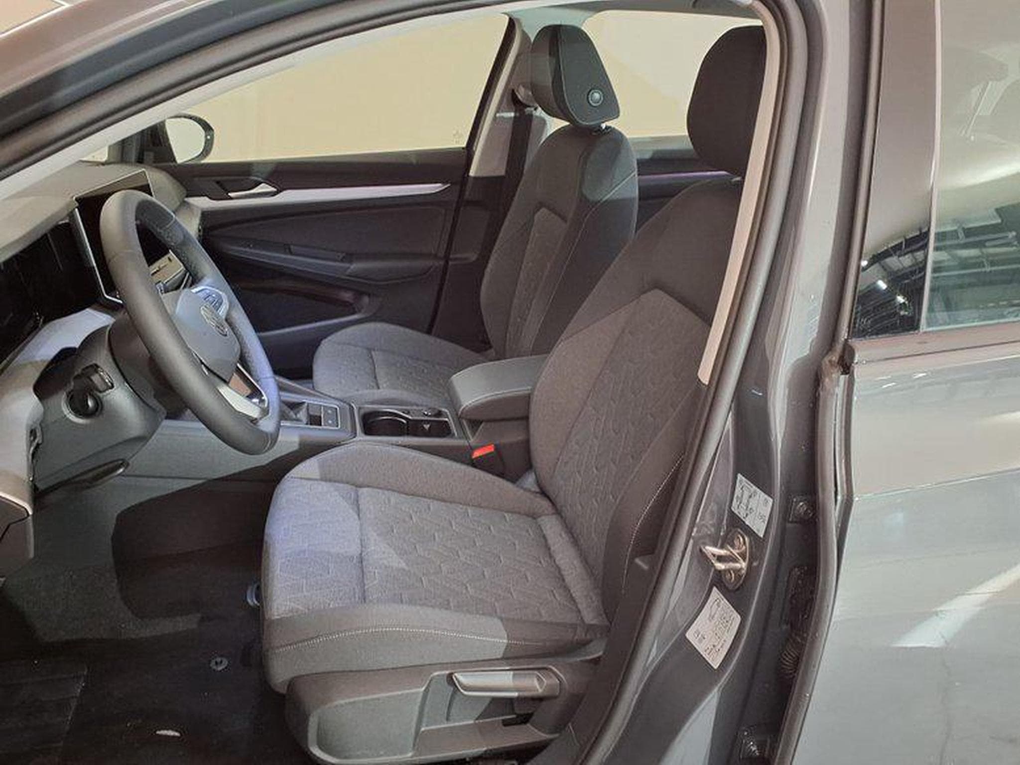 VW Golf Life Plus 1.5 TSI (2026) - Photo 9
