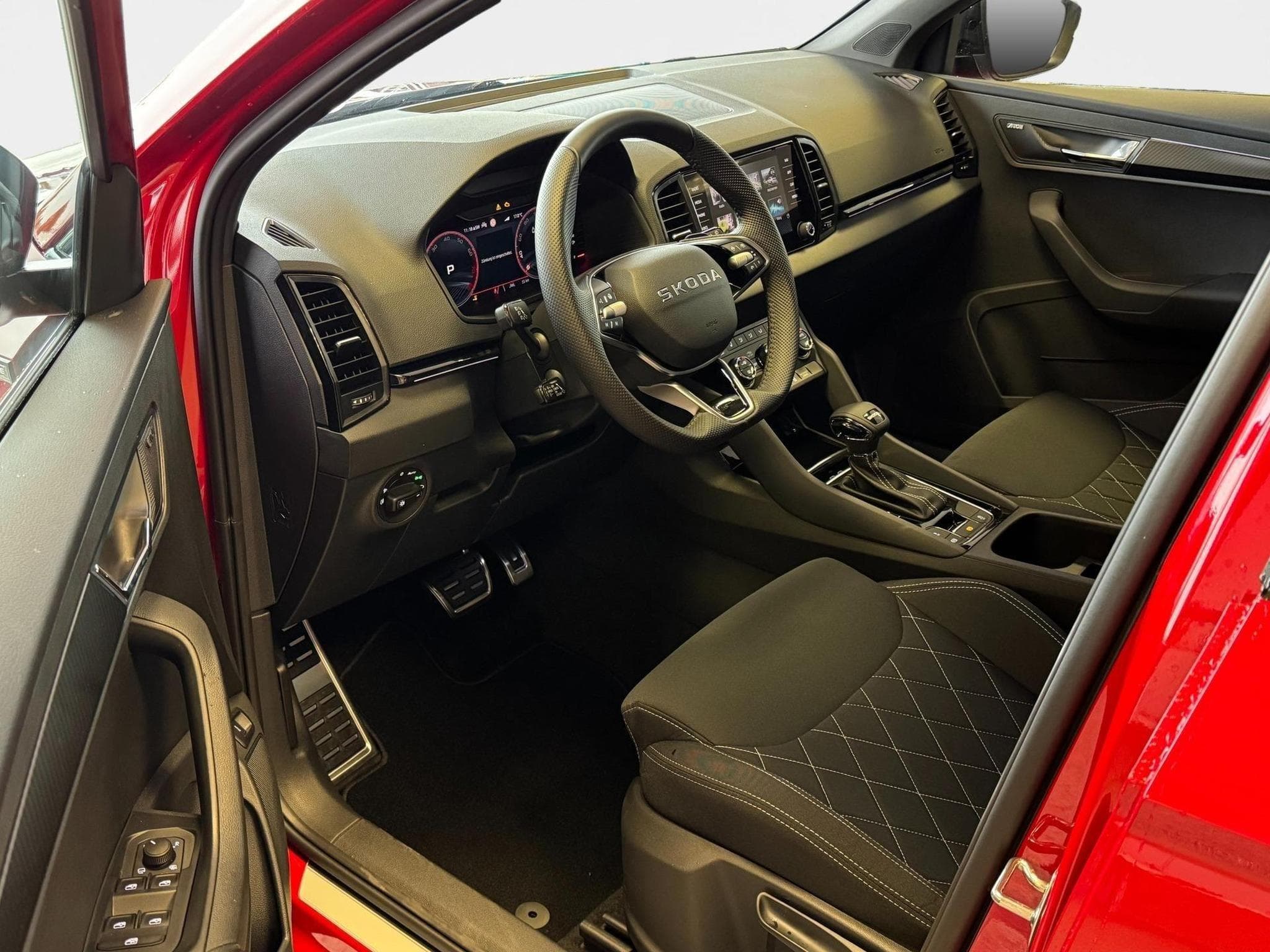 Skoda Karoq Sportline (2026) - Photo 9