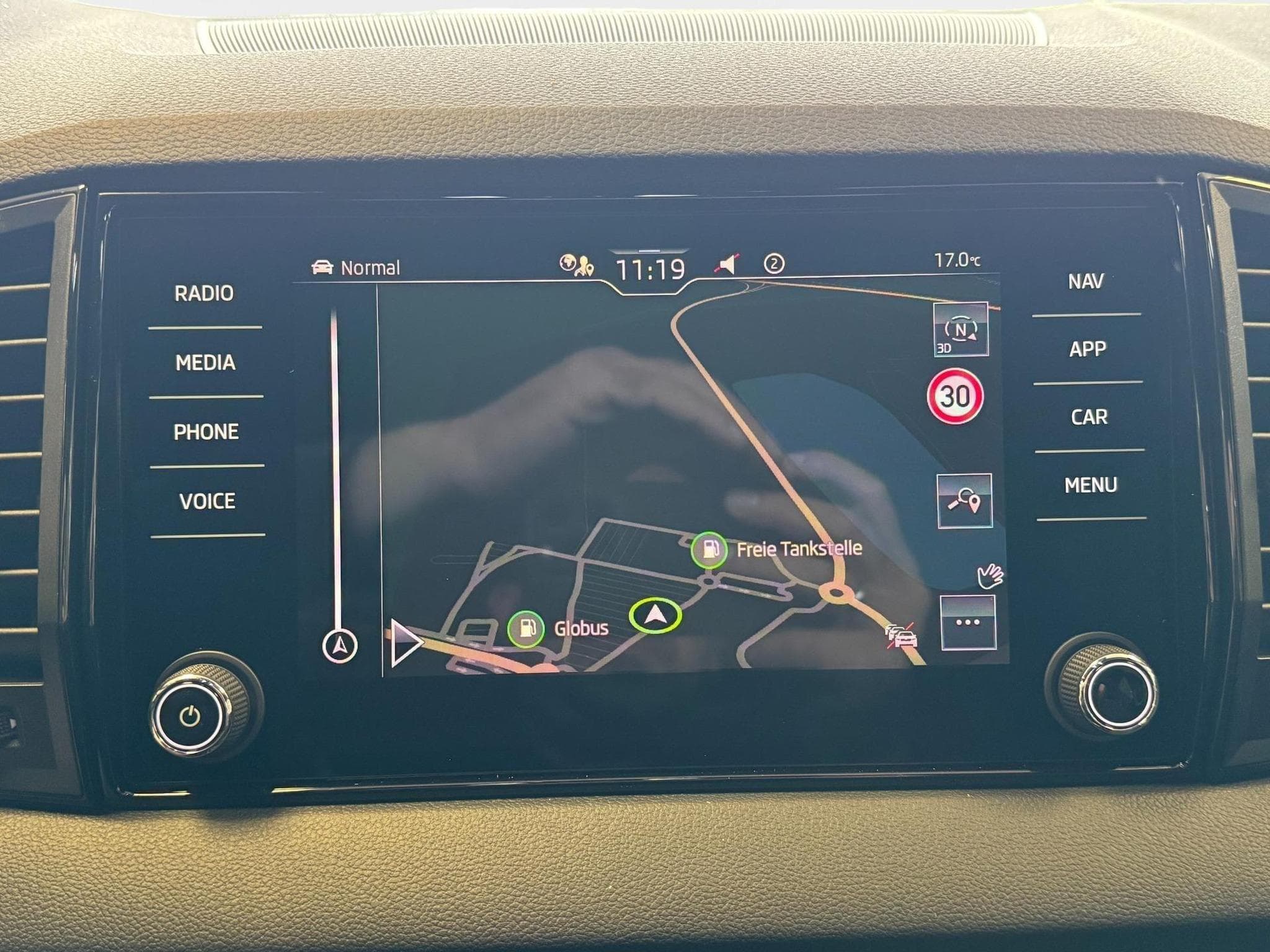 Skoda Karoq Sportline (2026) - Photo 19