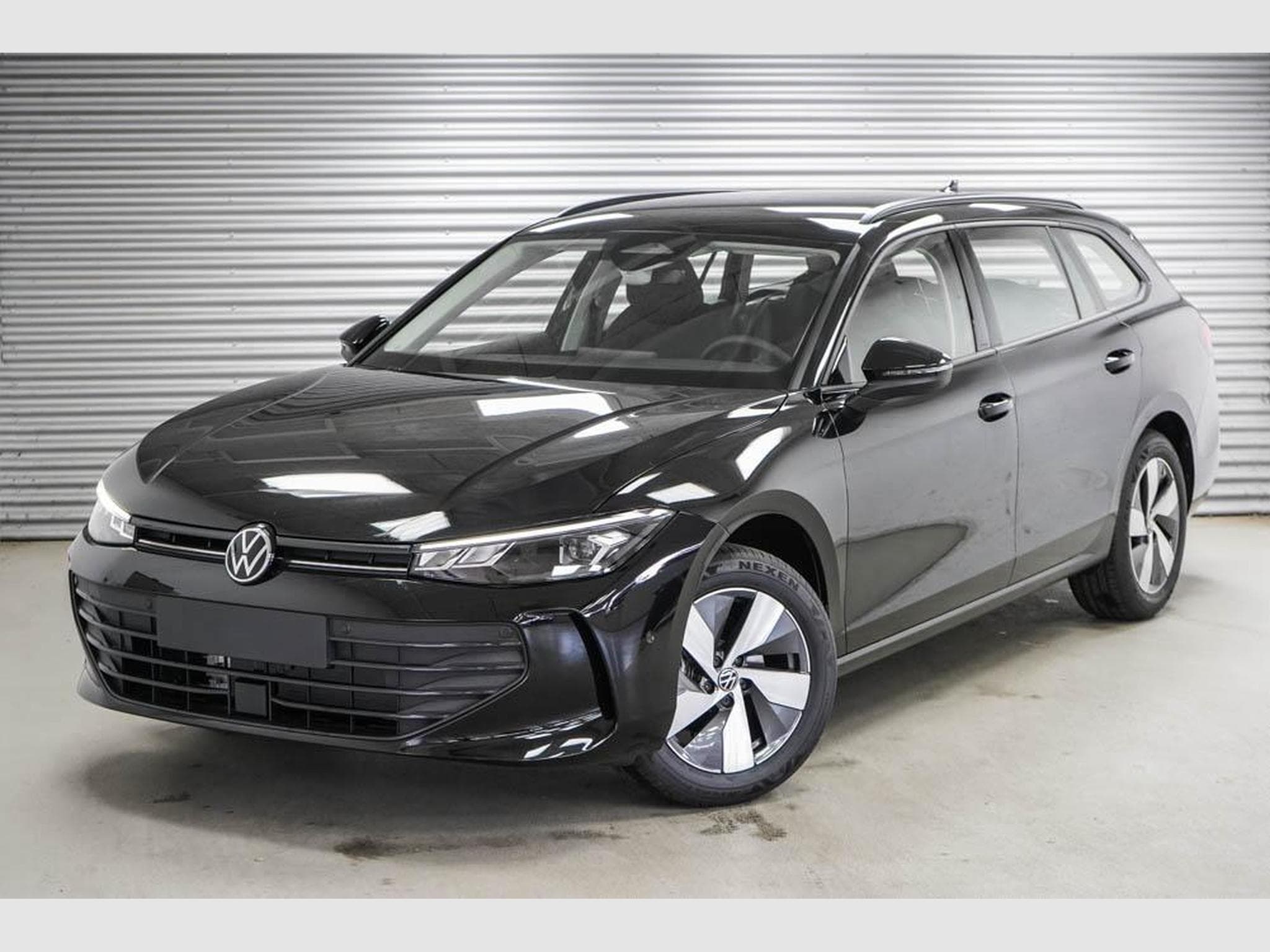 VW Passat Variant 1,5 TSI (2026) - Photo 1