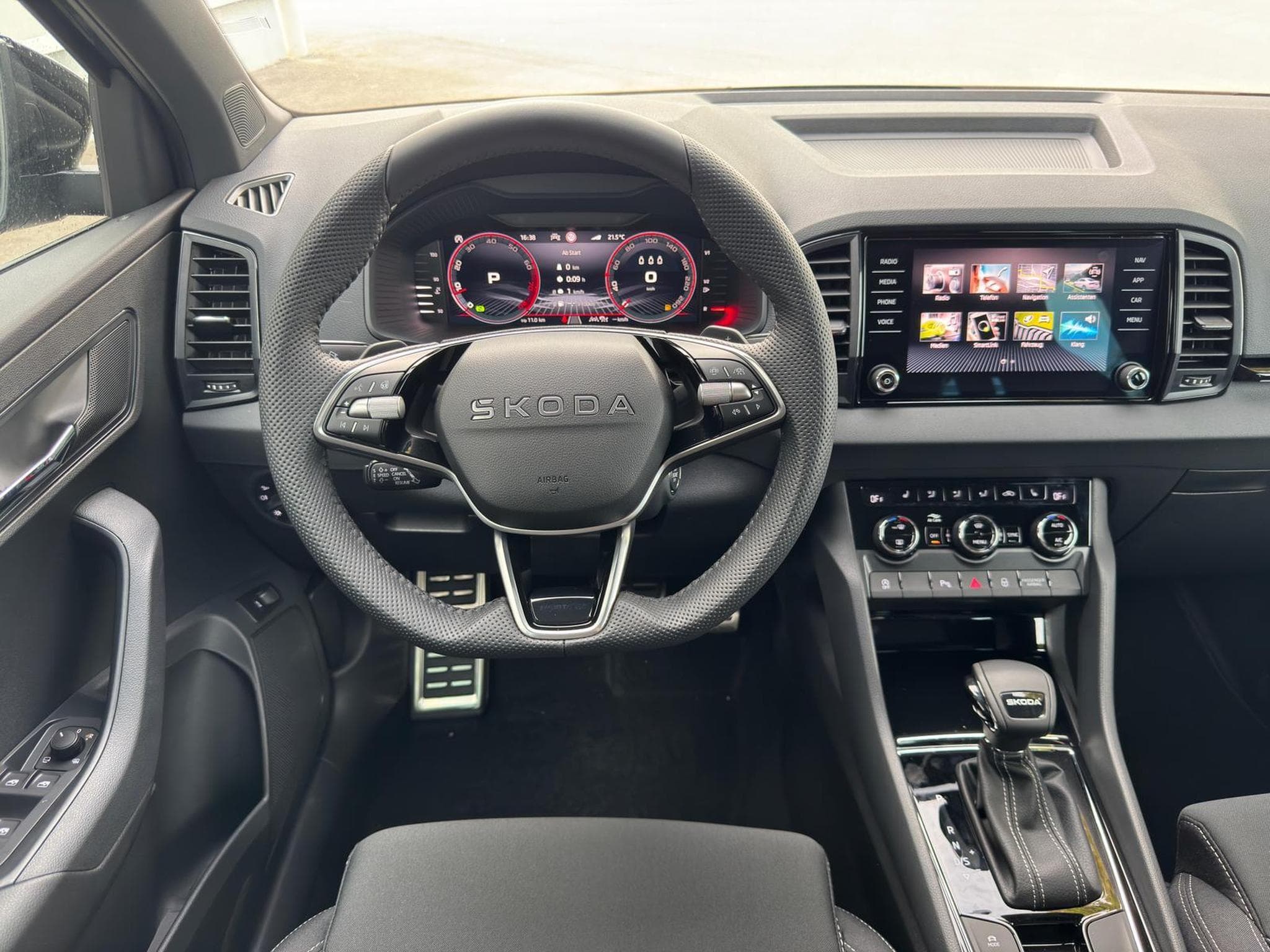 Skoda Karoq Sportline (2026) - Photo 15