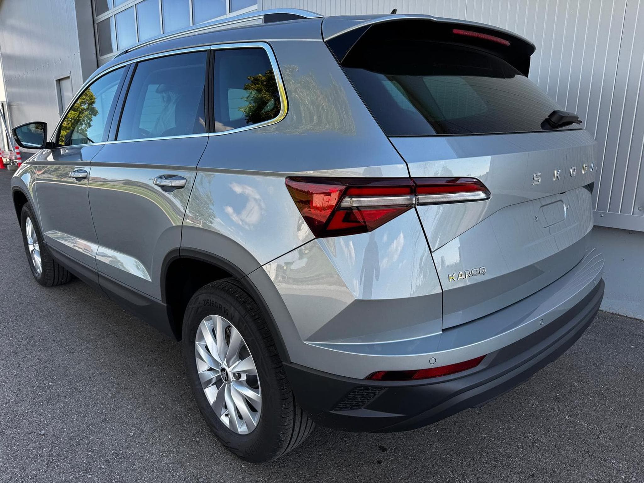 Skoda Karoq Selection (2026) - Photo 2