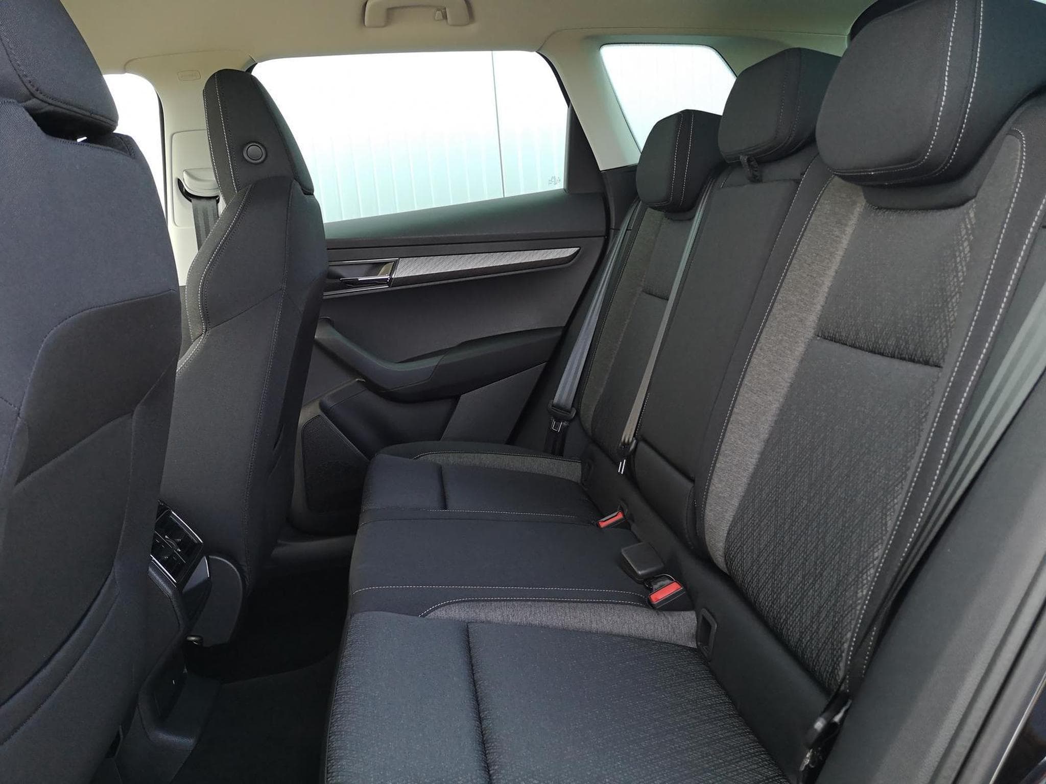 Skoda Karoq Selection (2026) - Photo 10