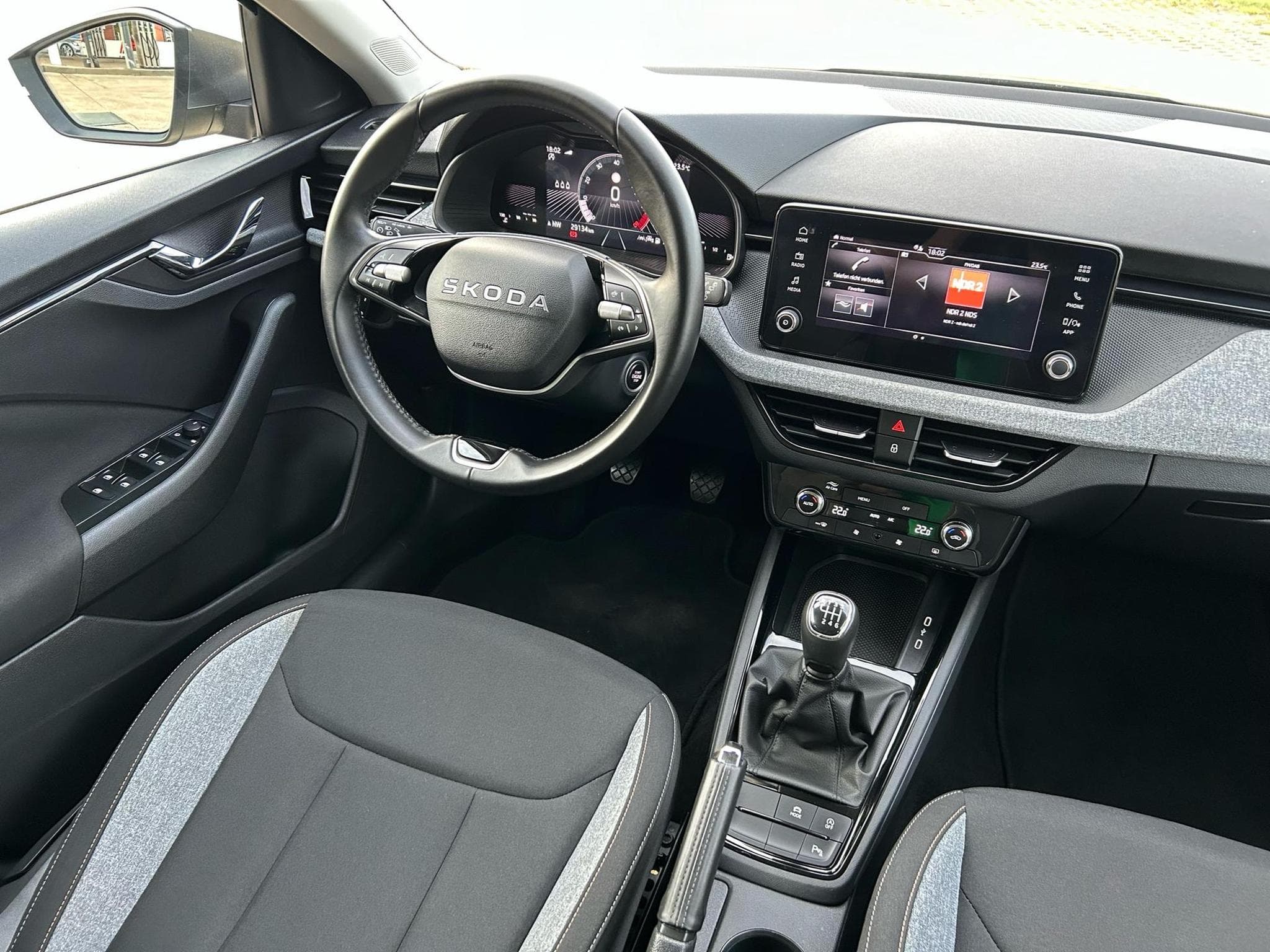 Skoda Scala Selection (2025) - Foto 6
