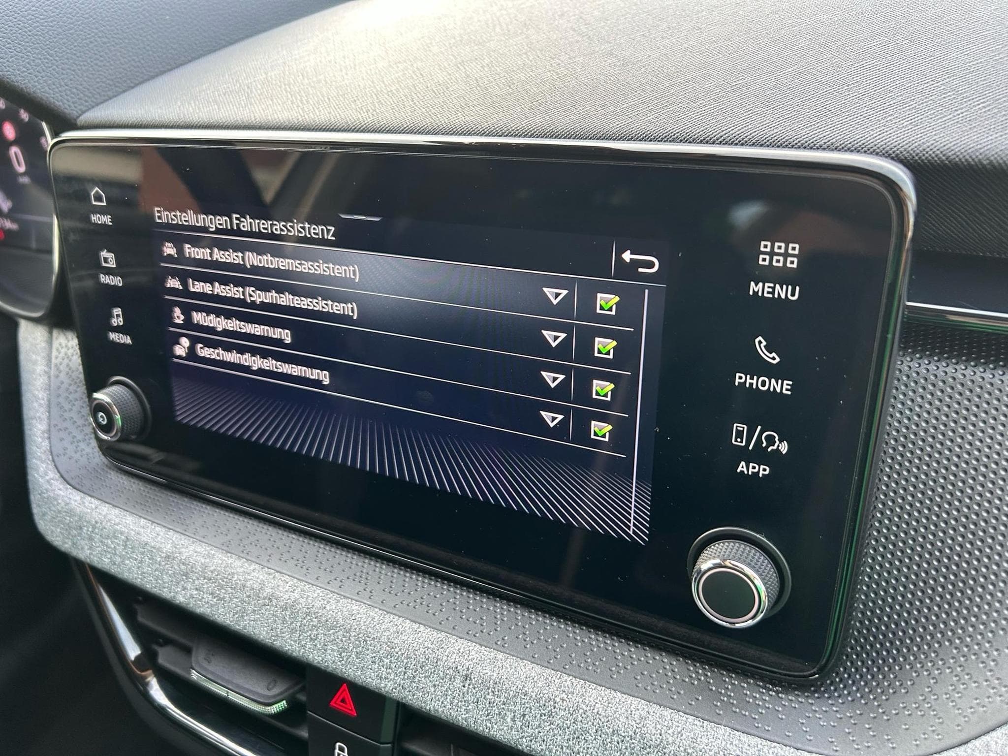 Skoda Scala Selection (2025) - Foto 11