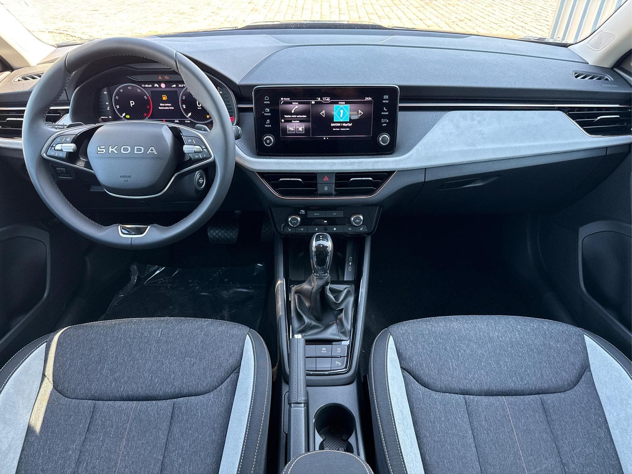 Skoda Kamiq 130 Jahre Premium (2026) - Foto 7