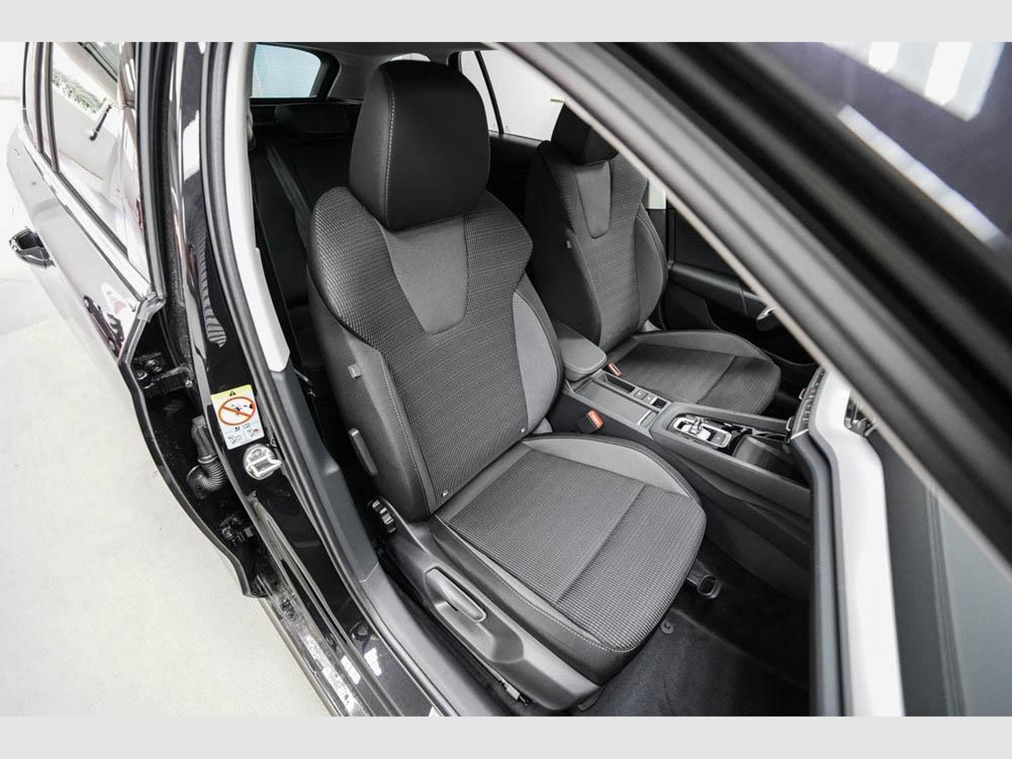 Skoda Octavia Kombi 1,5 TSI (2026) - Photo 22
