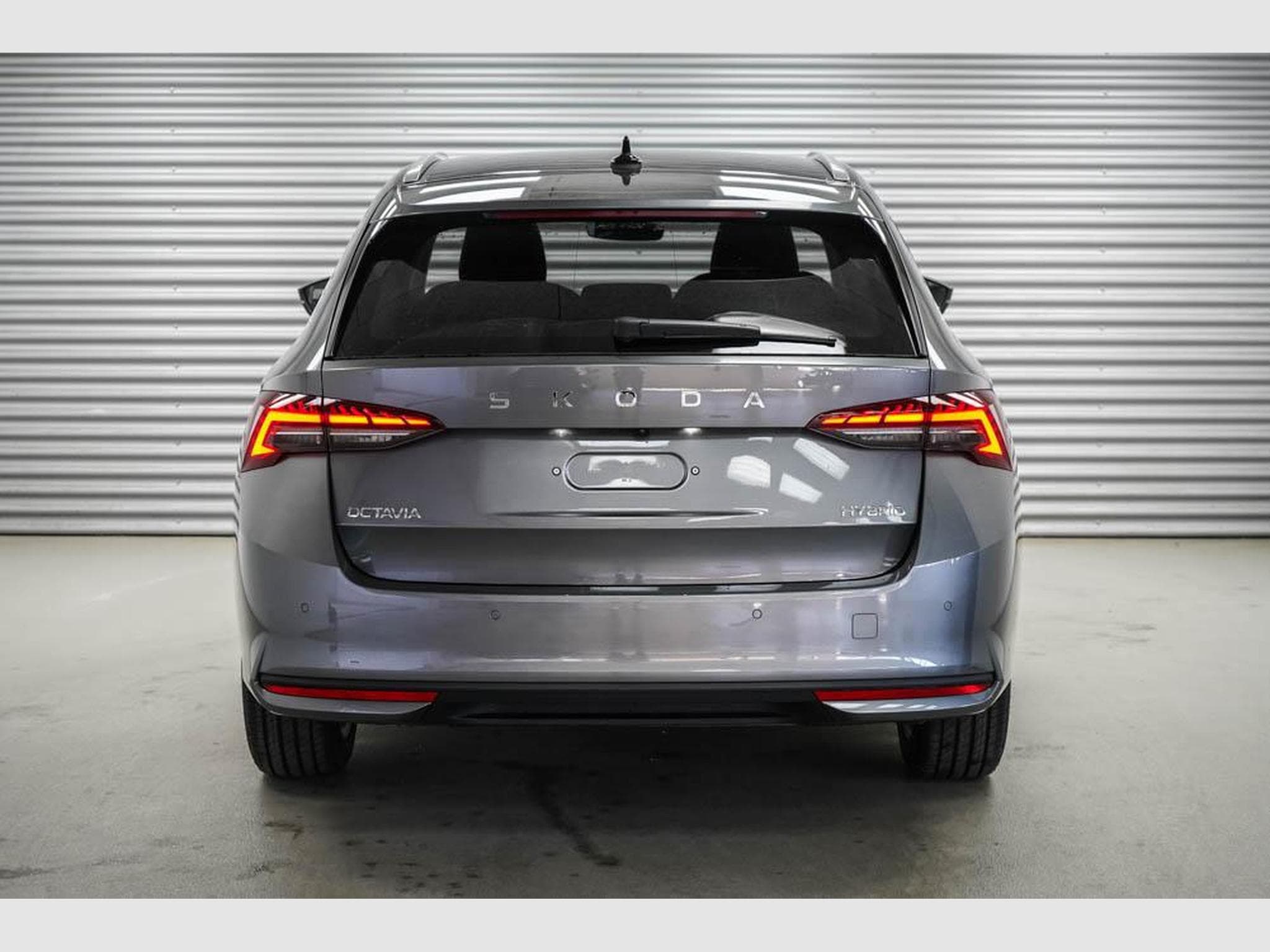Skoda Octavia Kombi 1,5 TSI (2026) - Photo 4
