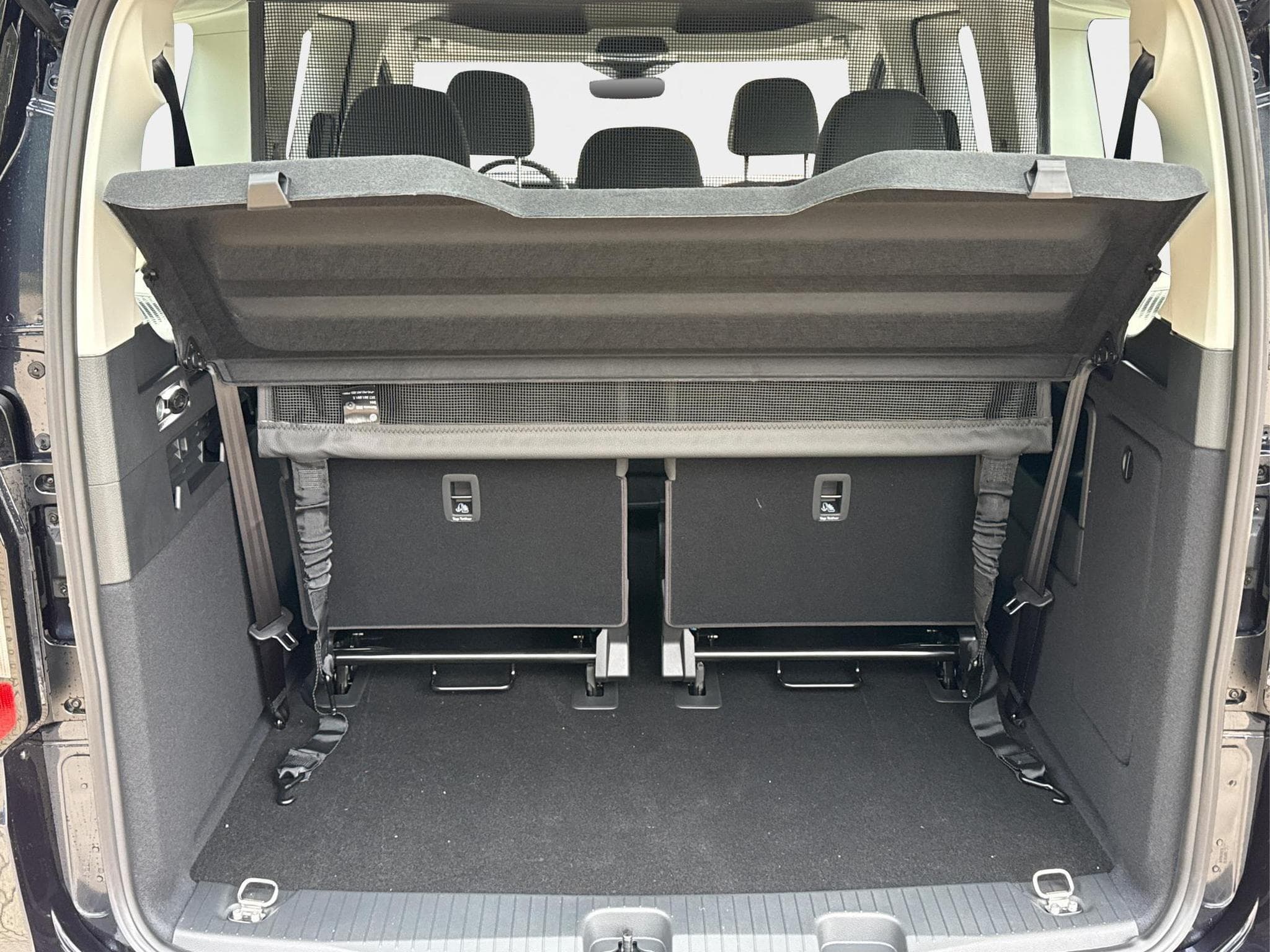 VW Caddy Caddy Maxi (2026) - Foto 11