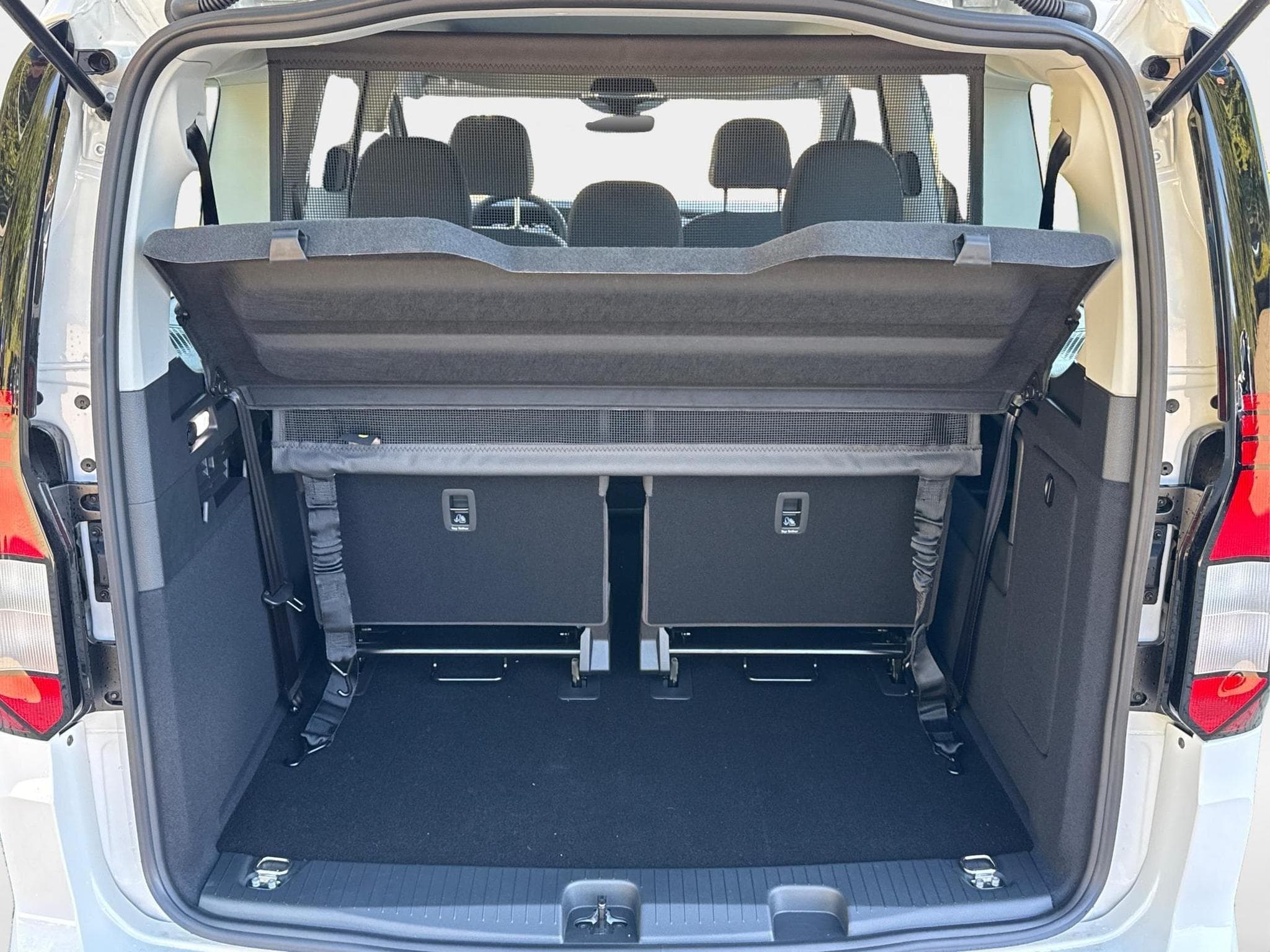 VW Caddy Caddy Maxi (2026) - Foto 11