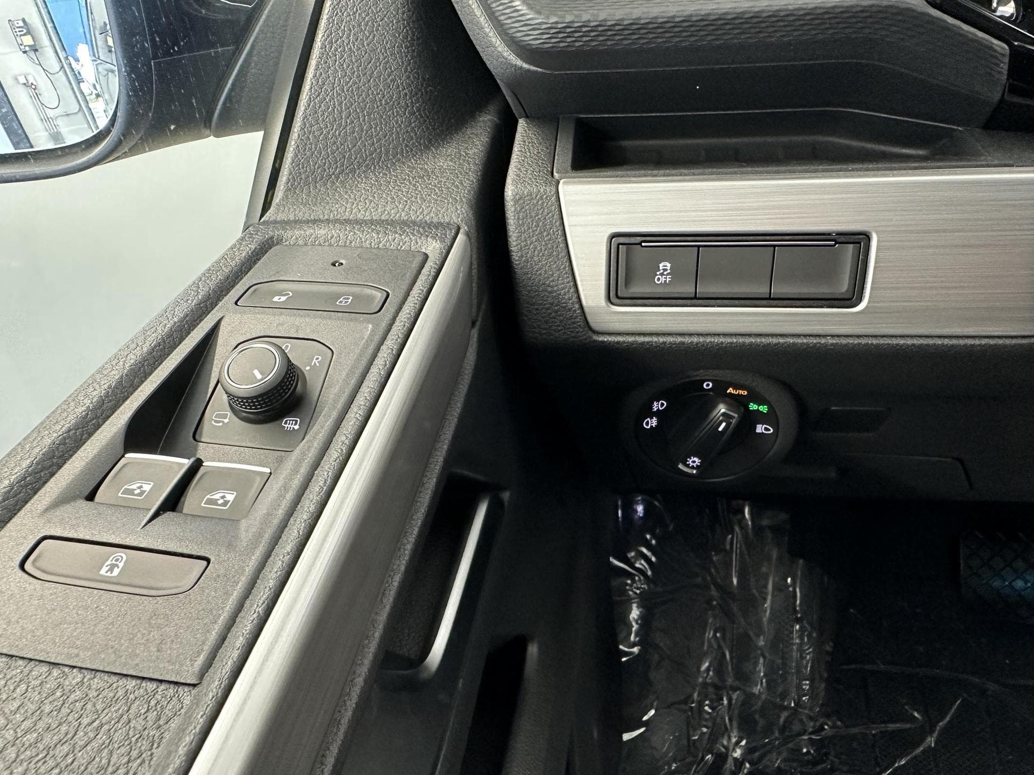 VW California Beach Camper Edition (2023) - Photo 9