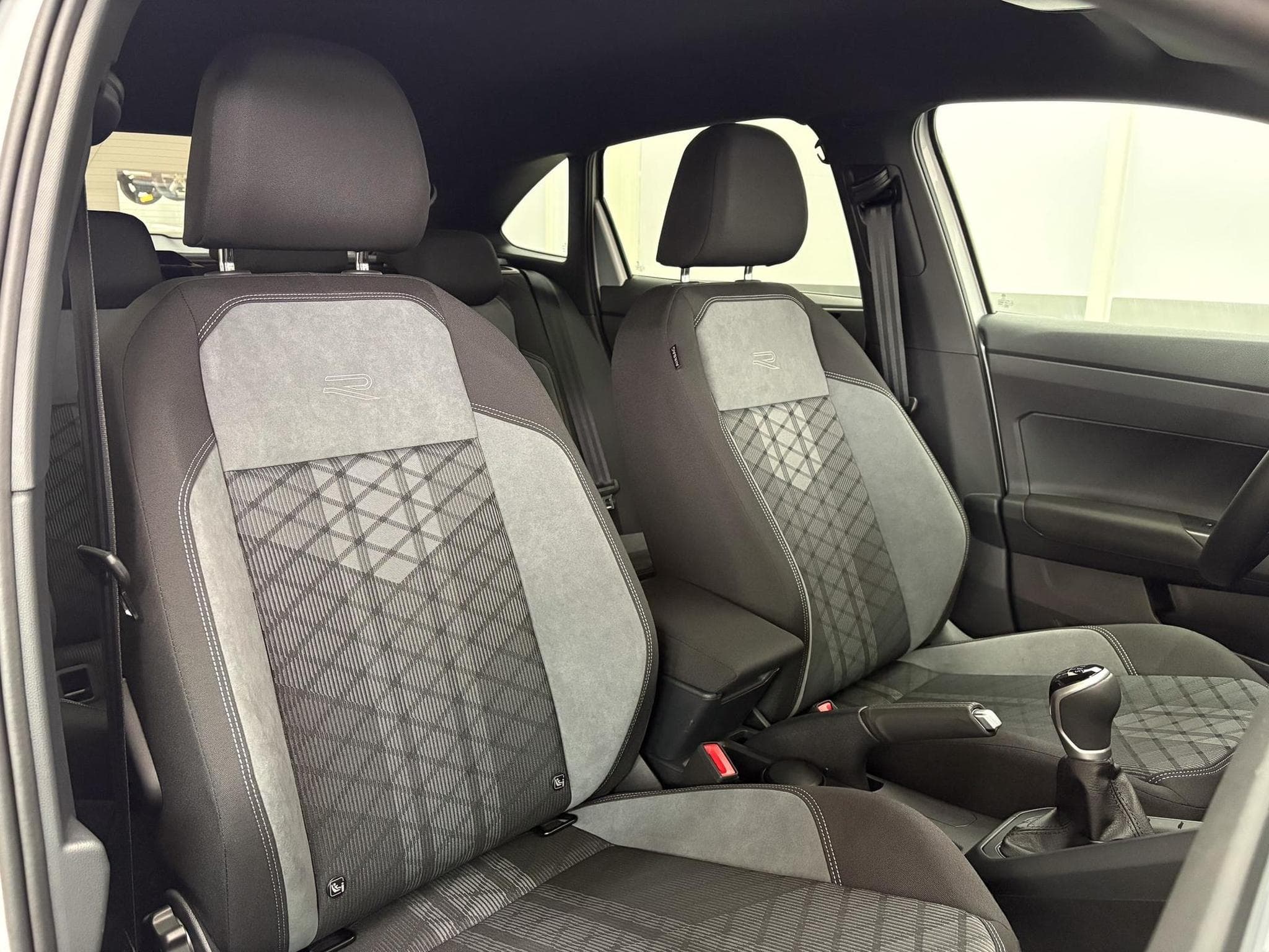 VW Taigo R-LINE (2026) - Photo 12